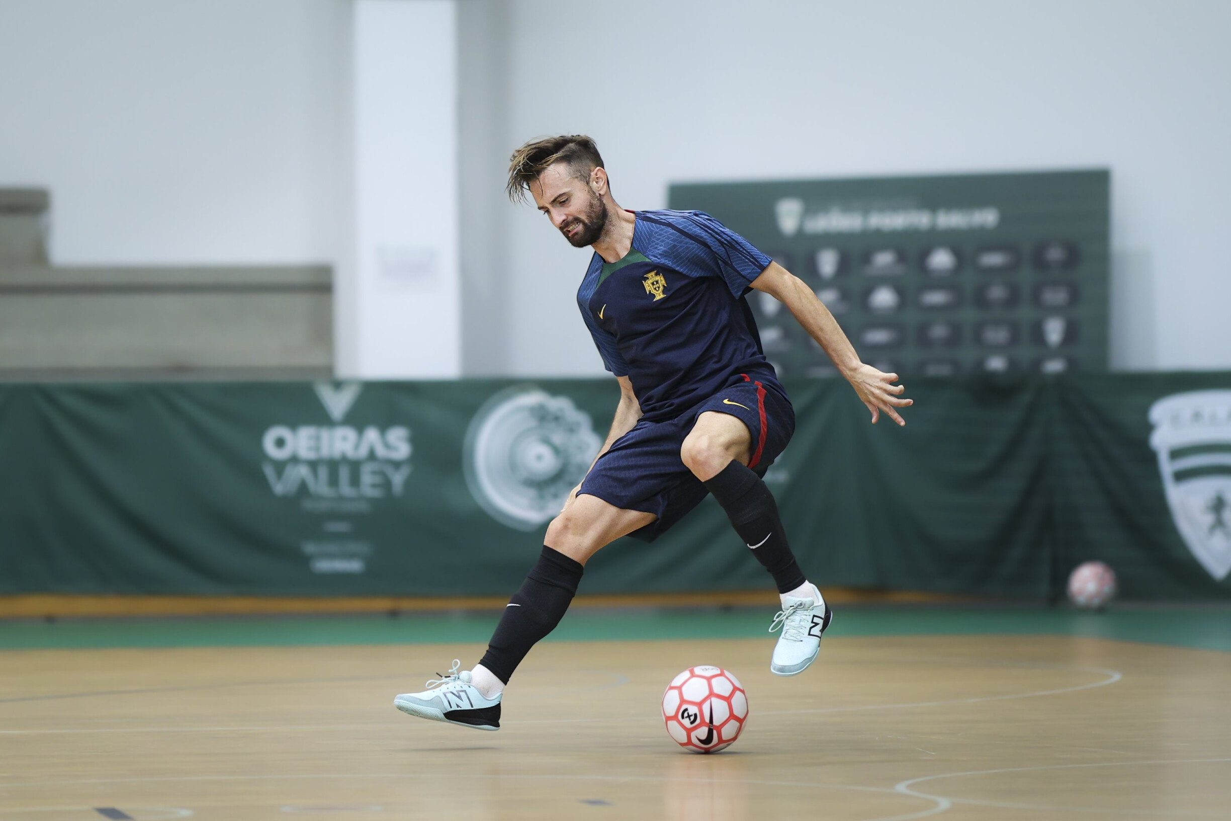 SELEÇÃO NACIONAL FEMININA SUB-21 DE FUTSAL NO PAVILHÃO DE SÃO