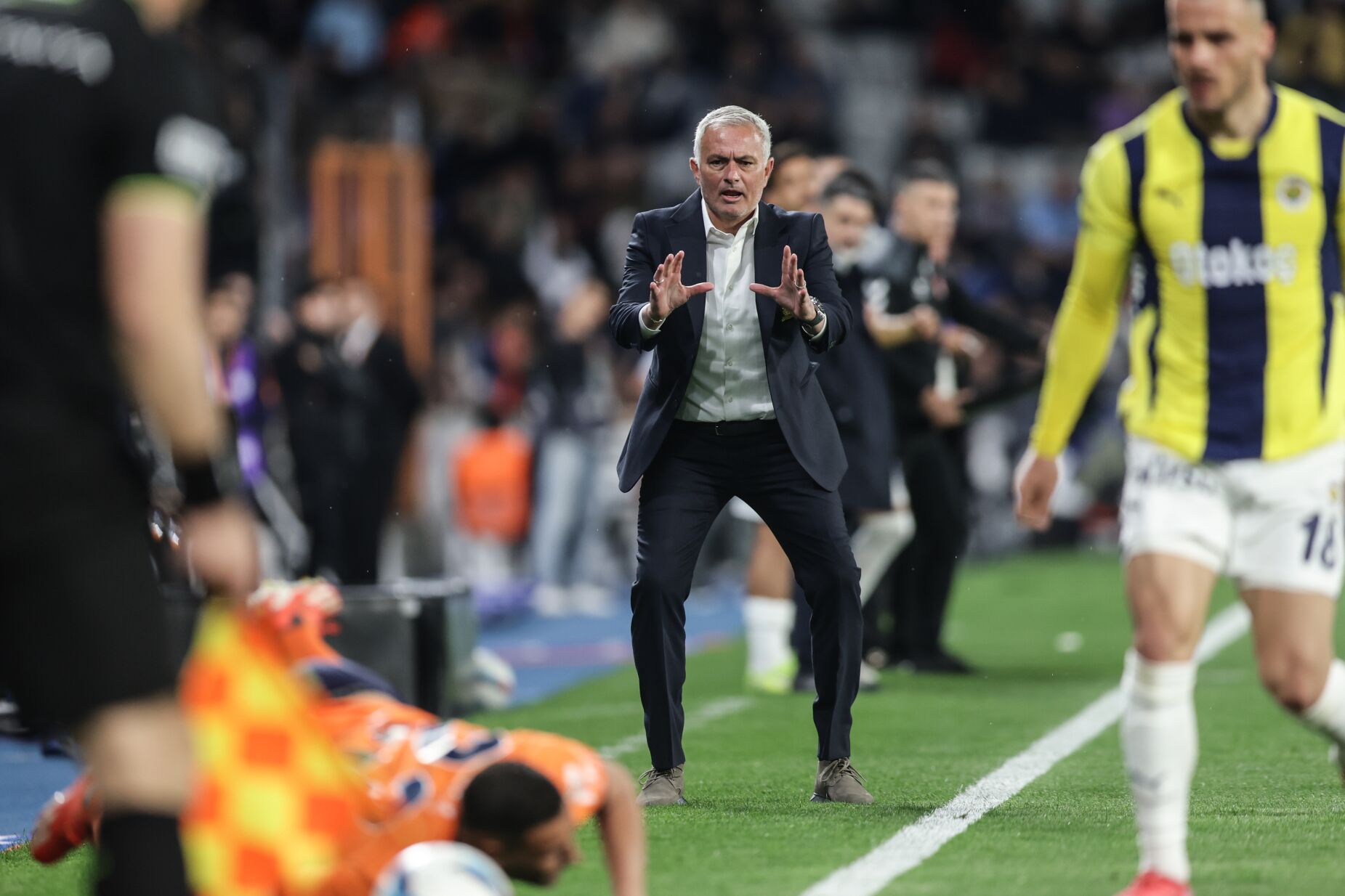 Na Turquia falam de Mourinho para a Seleção, mas FPF desmente