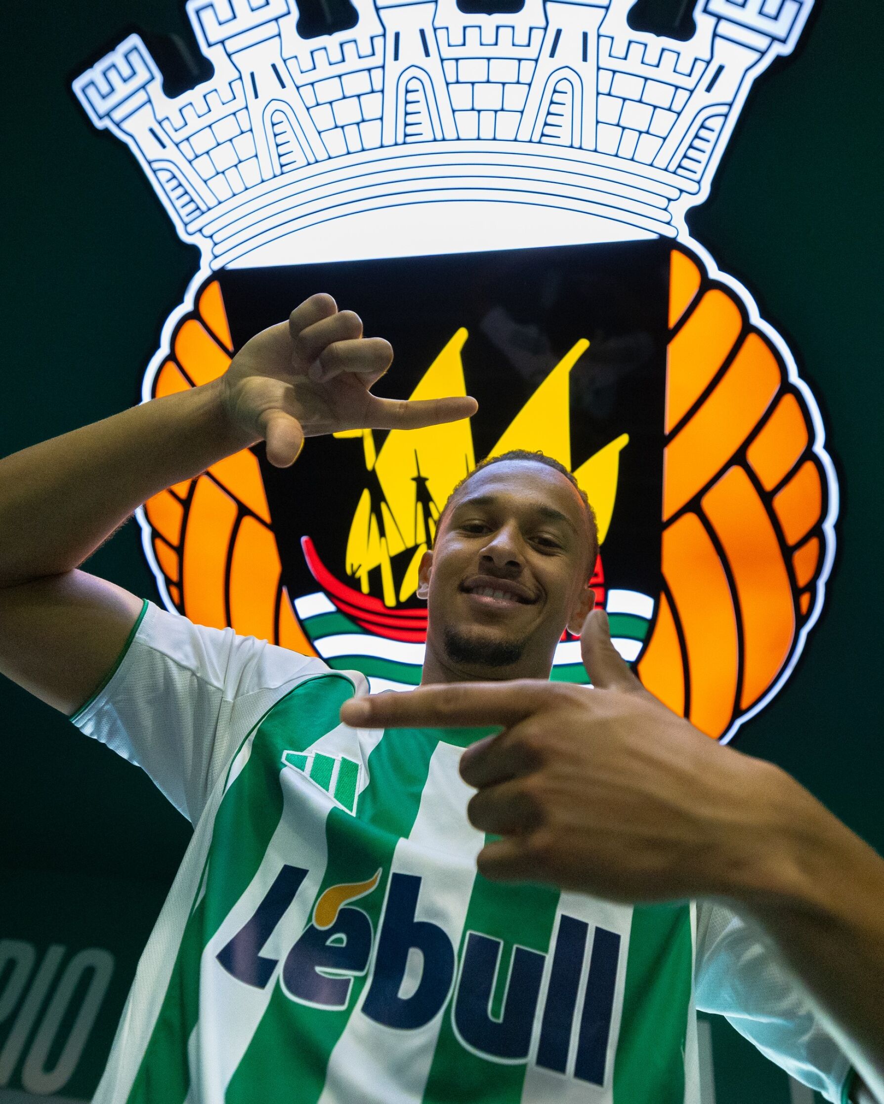 Eric Moreira é reforço do Rio Ave