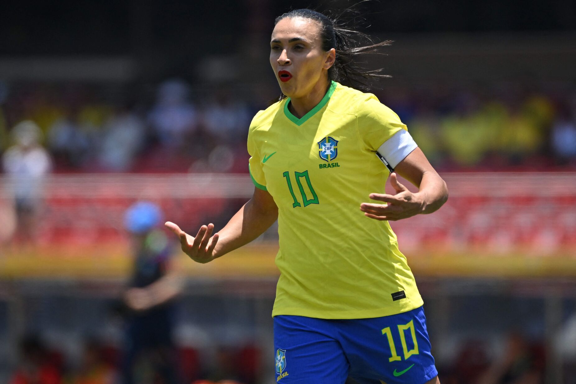 Marta diz adeus à seleção do Brasil: "Continuem a levar esse legado"