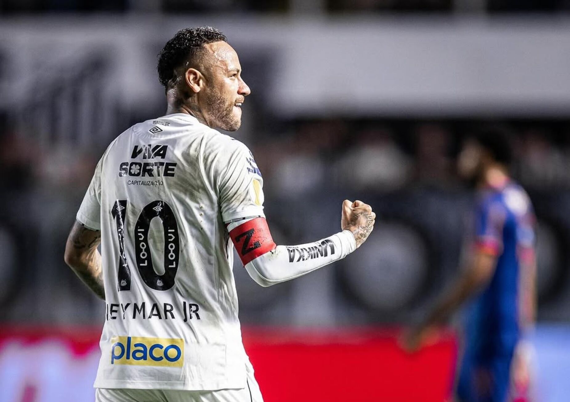 Neymar vai renovar com o Santos com o Mundial'2026 na mira: os números do contrato