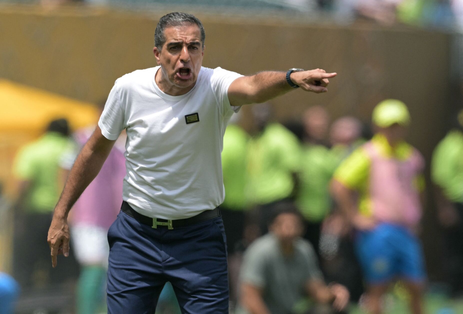 Renato Paiva termina série de oito derrotas do Fortaleza na estreia