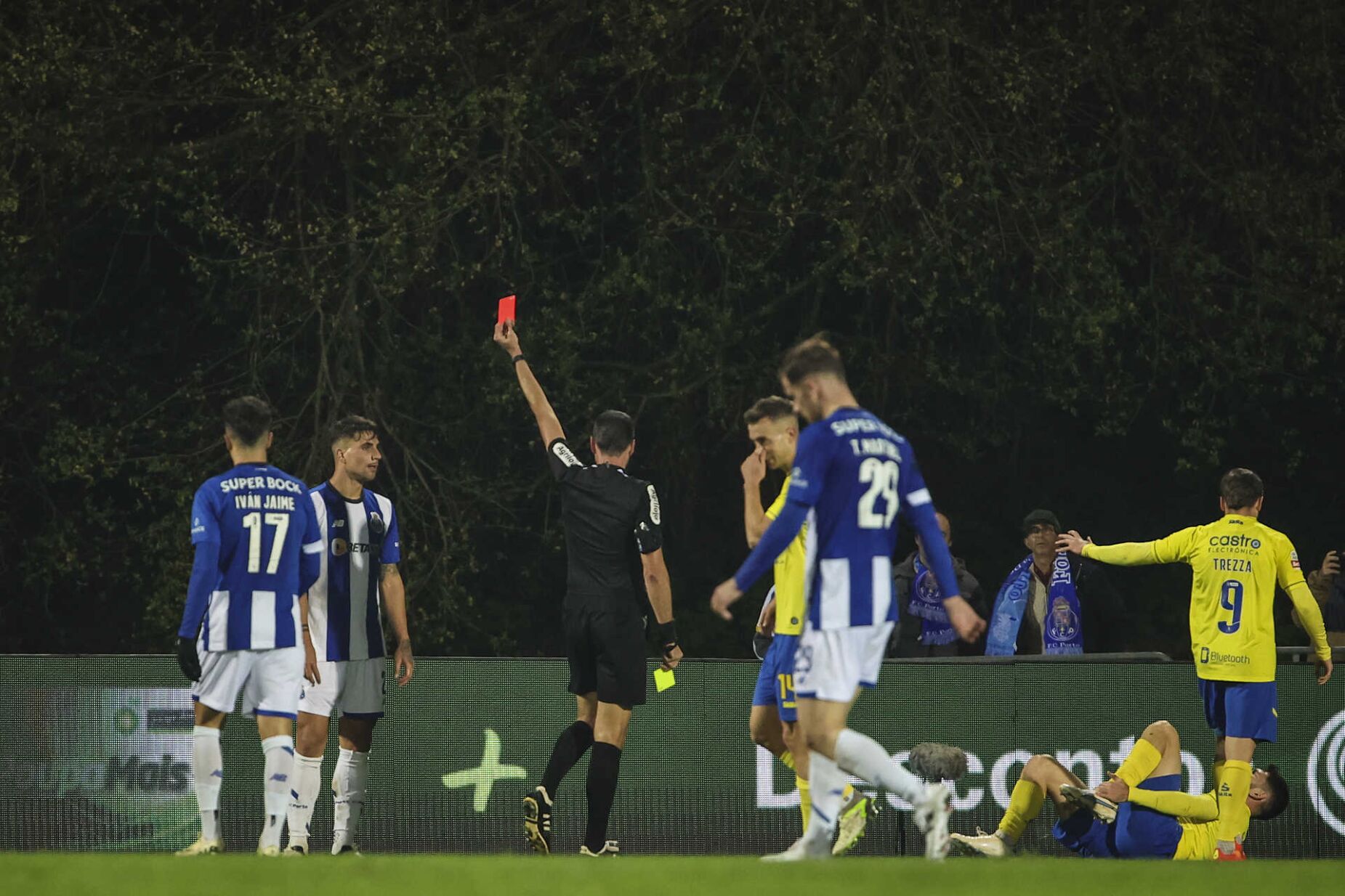 FC Porto é a quarta equipa com mais vermelhos na I Liga
