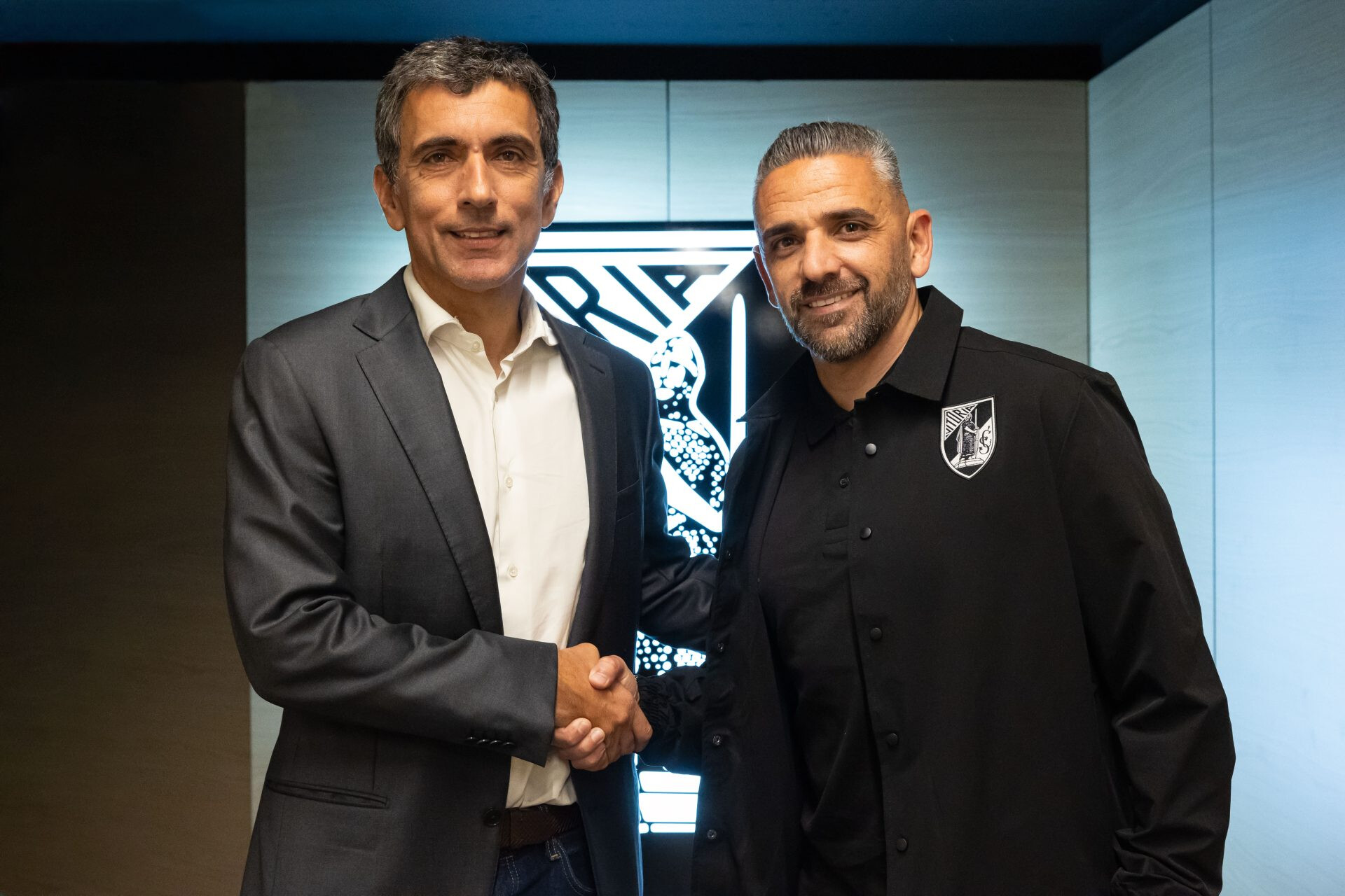 Oficial Rui é o novo treinador do Vitória de Guimarães