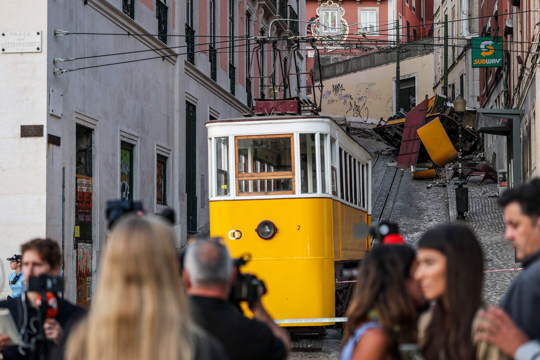 Relatório sobre o Elevador da Glória: cabo "cedeu no ponto de fixação"