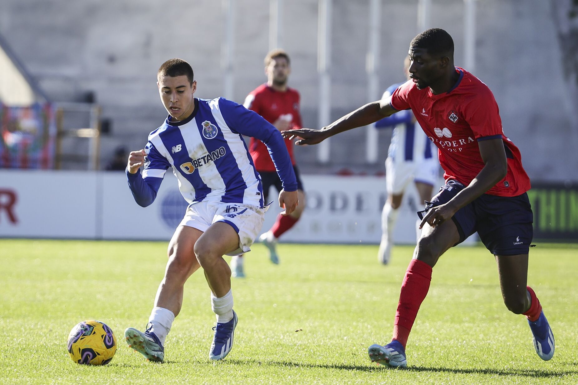 Vasco Sousa com luz verde para se apresentar na pré-época do FC Porto