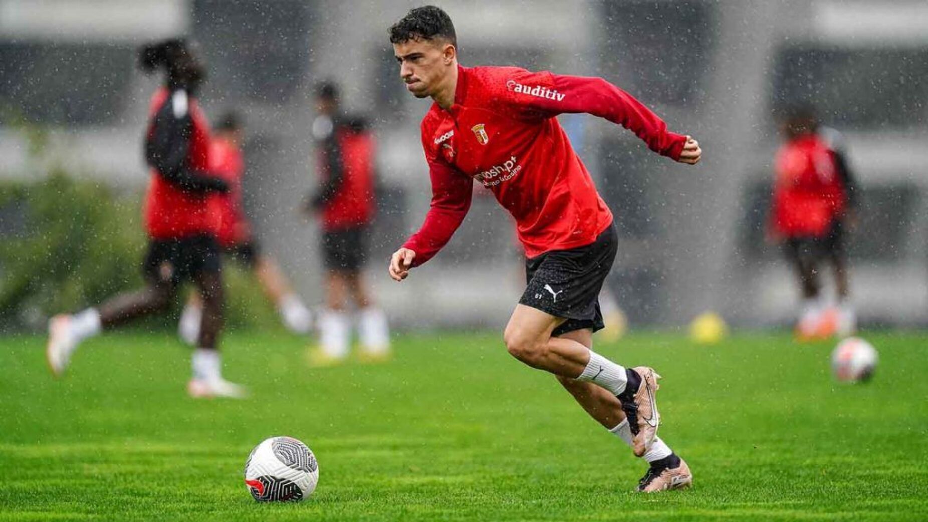 Jogador do Braga B admite: Até agora não conseguimos ser uma