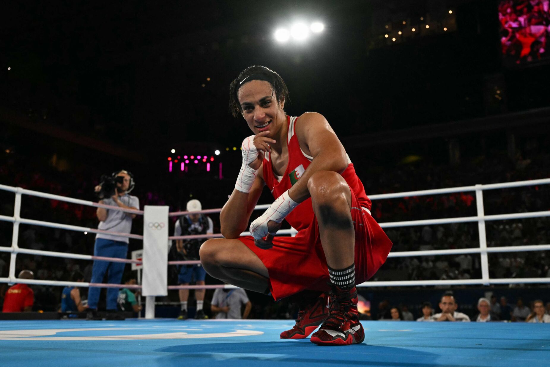 Imane Khelif impedida de participar no mundial de boxe e COI levado a tribunal