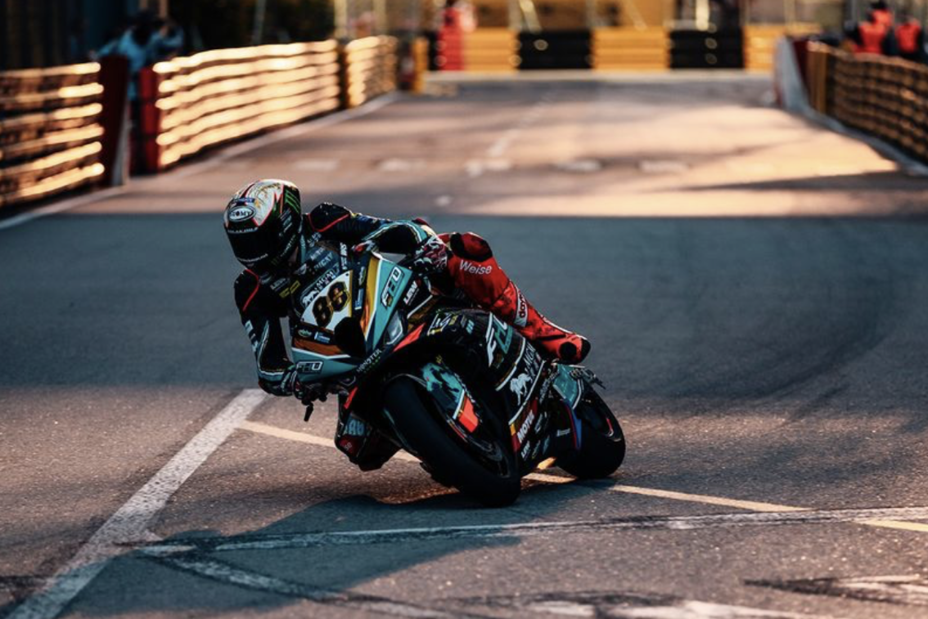 Federação de Motociclismo de Portugal quer manter quota no GP Motos – Hoje  Macau