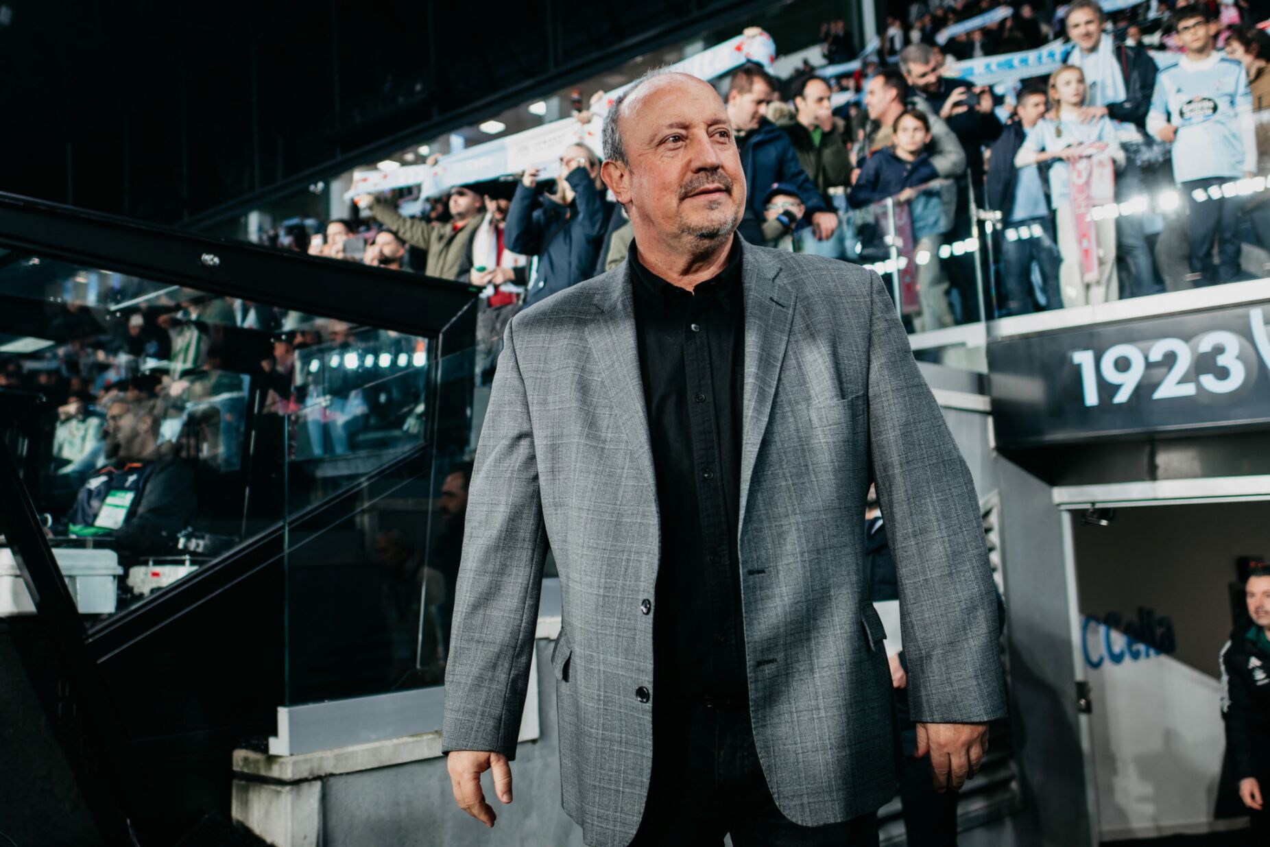 Nove anos depois, Rafa Benítez responde a Ronaldo: "Salah é mais completo"