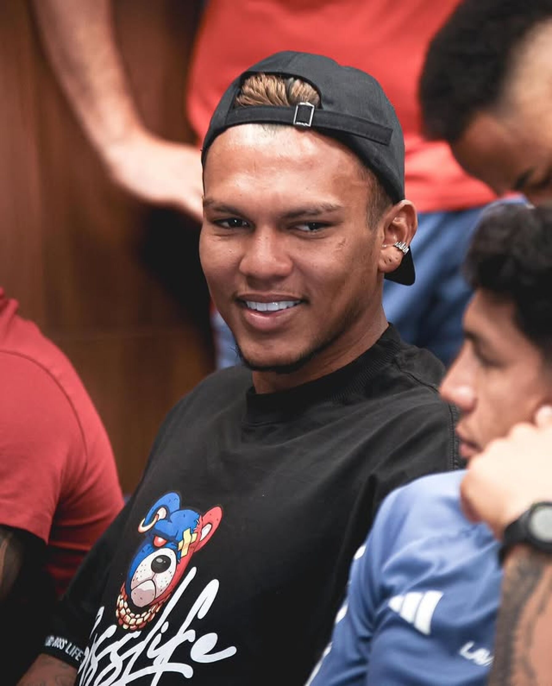 Clube brasileiro tem interesse em Veron e tenta convencer o FC Porto