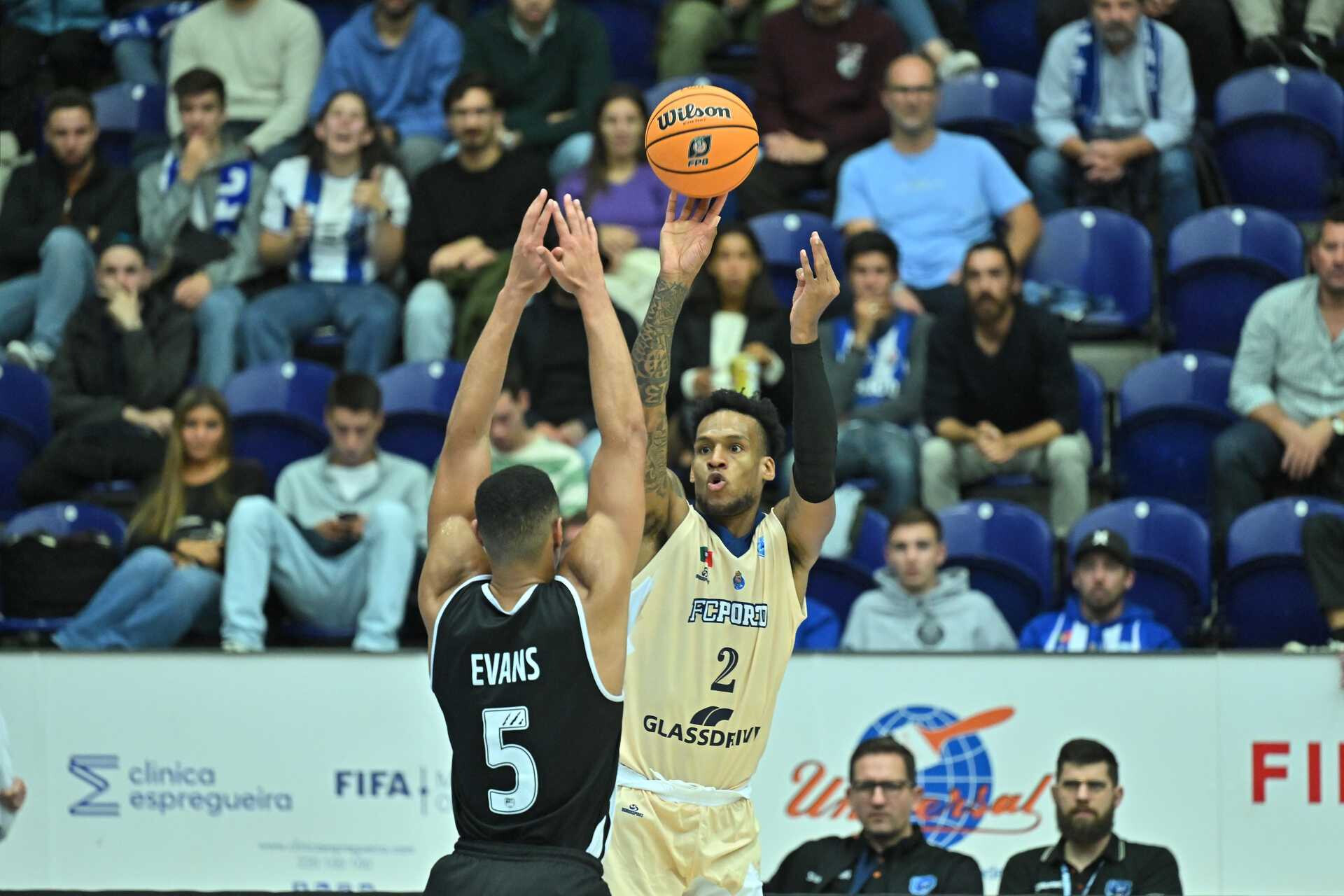 Basquetebol: F. C. Porto perde na Turquia e falha apuramento direto na Taça  da Europa