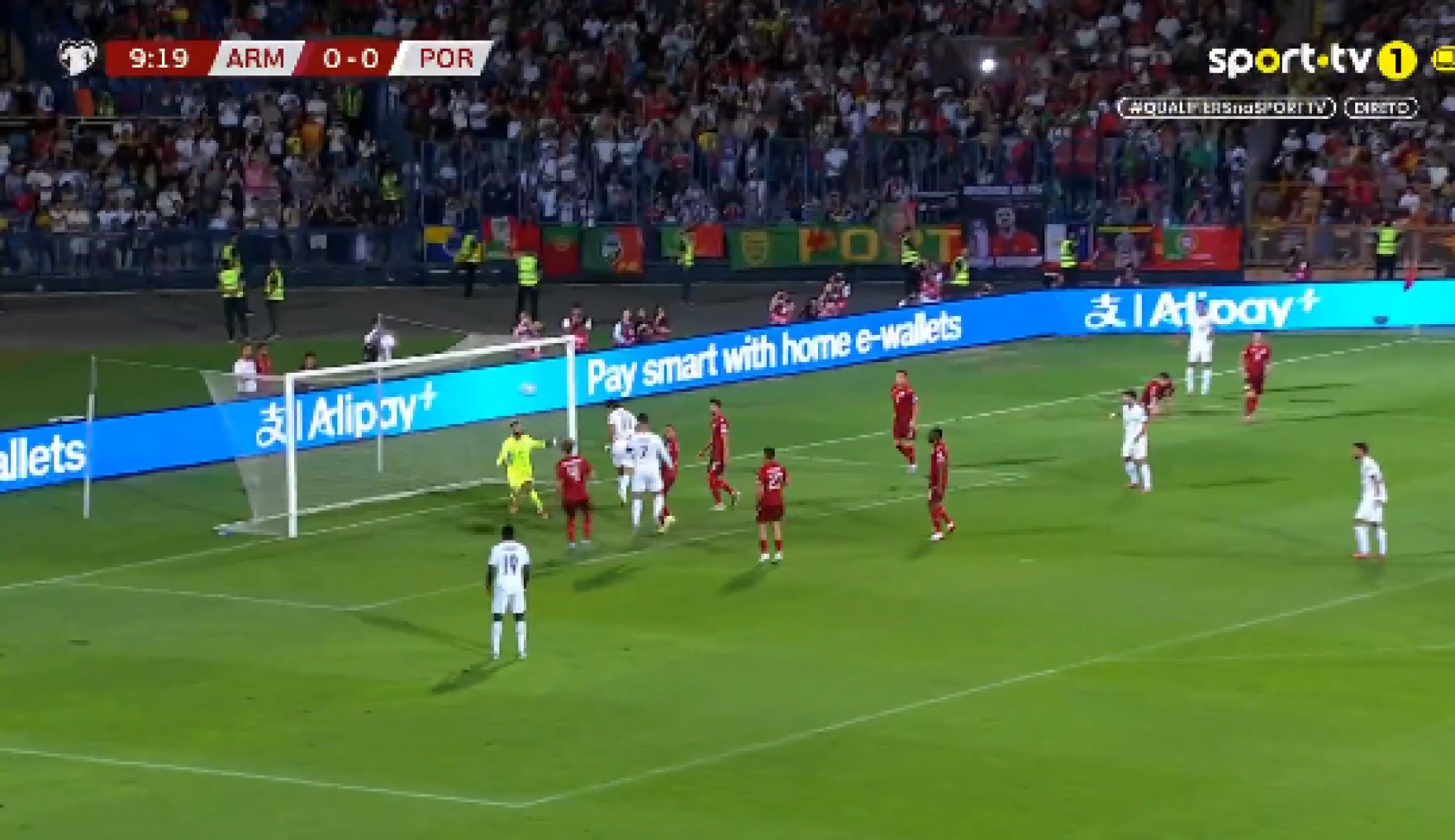 O golo de João Félix que colocou Portugal a vencer na Arménia