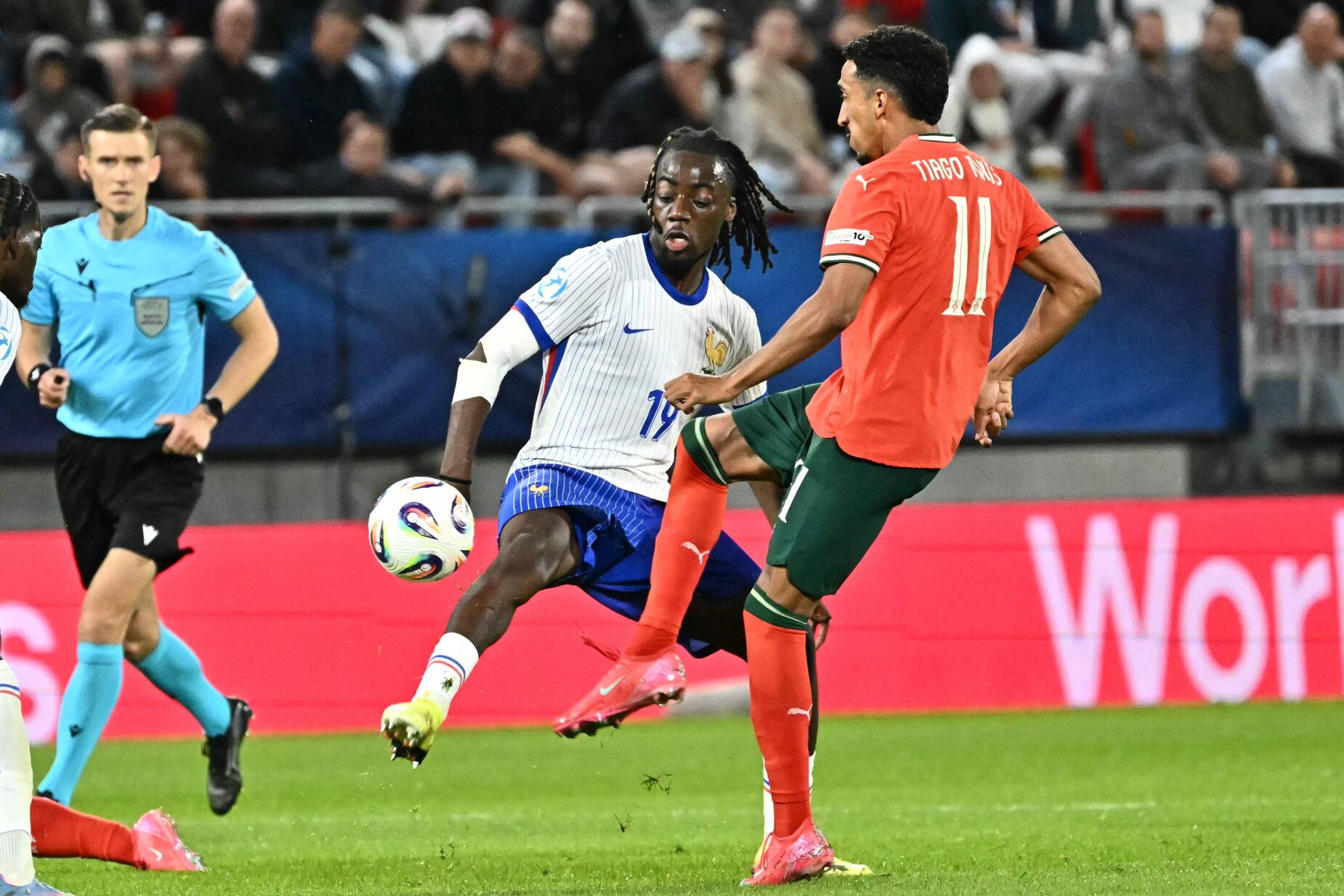 Portugal e França empatam na estreia no Europeu de sub-21