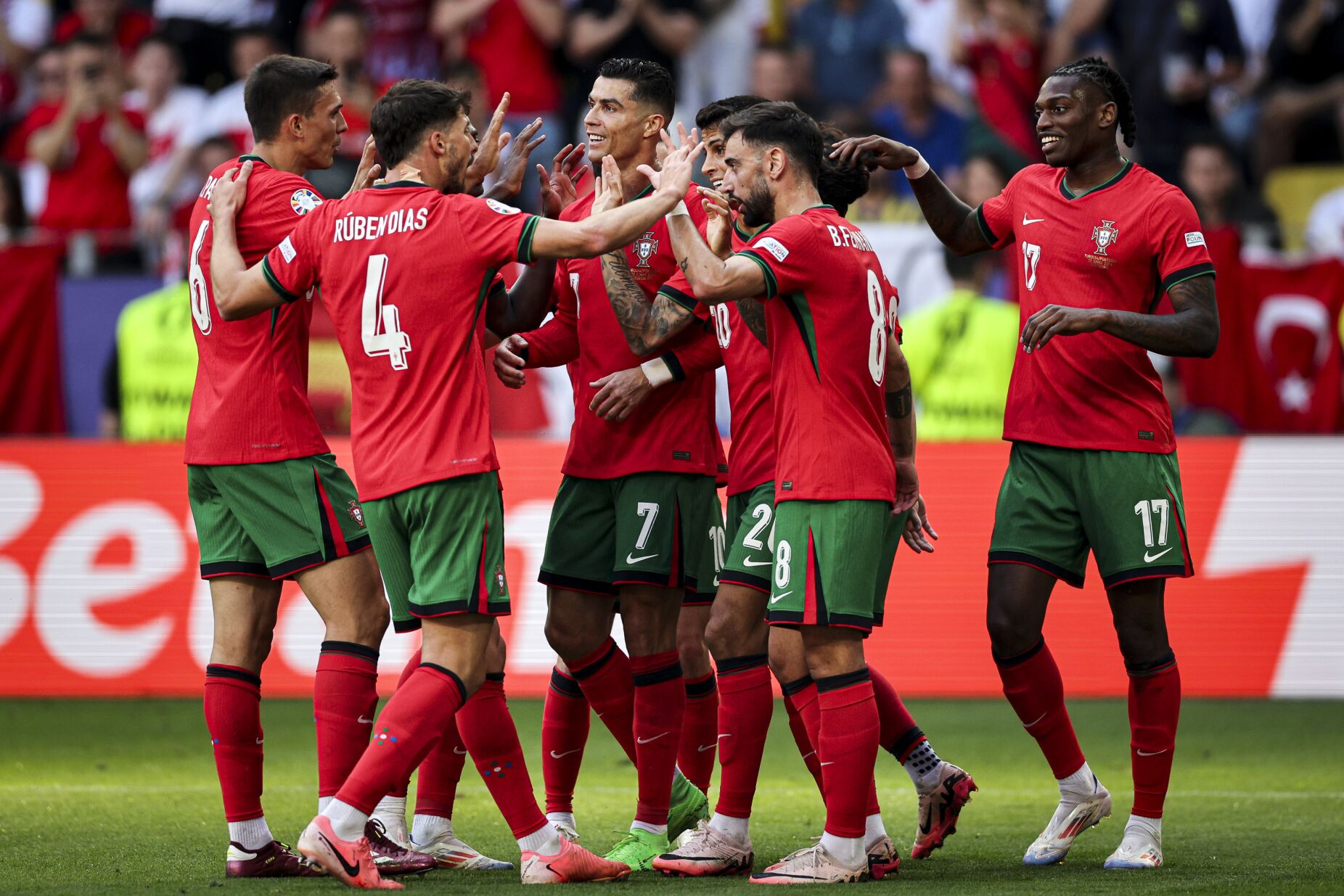 3-0, o resultado que Portugal gosta de fazer na fase de grupos de Europeus