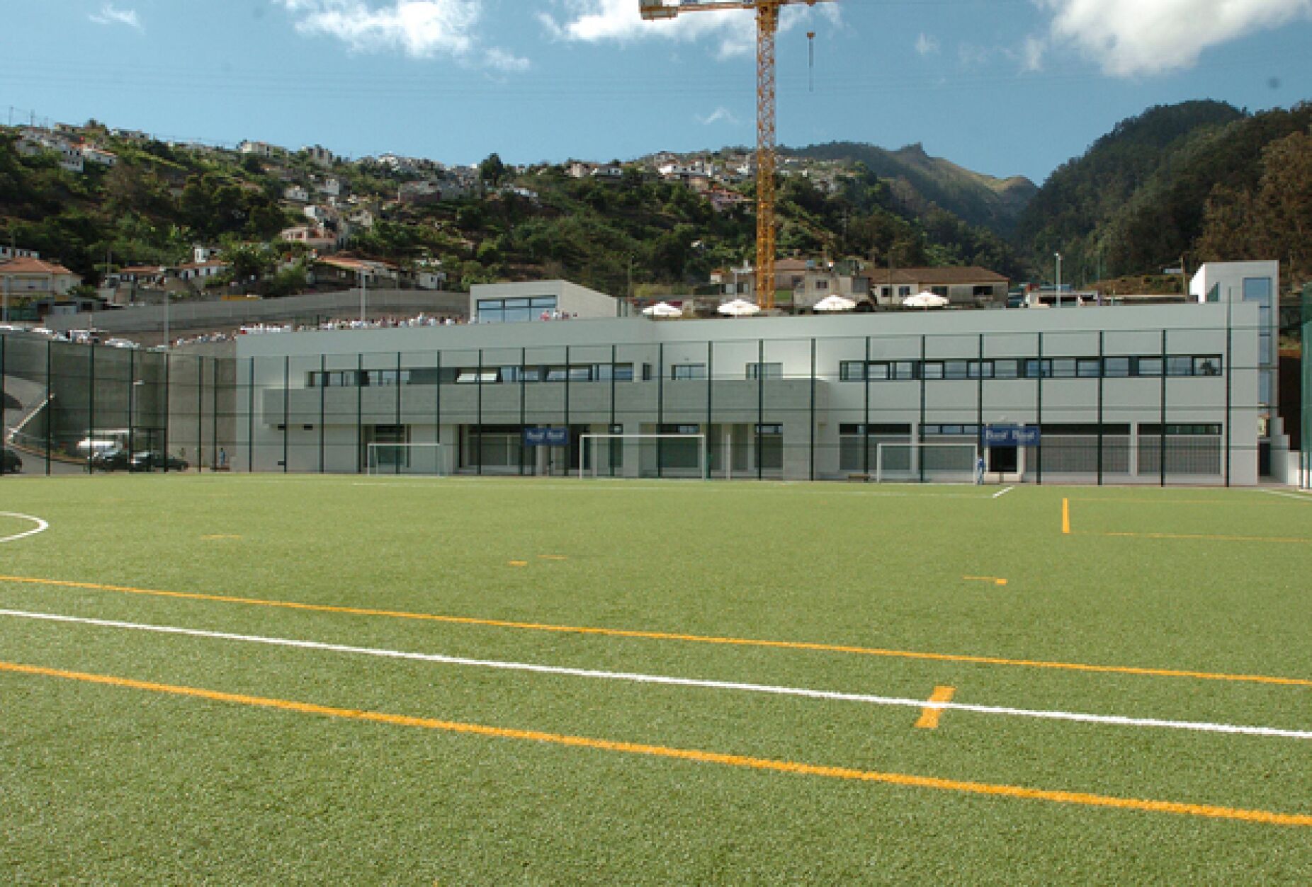 Carlos Pereira vai doar complexo ao Marítimo