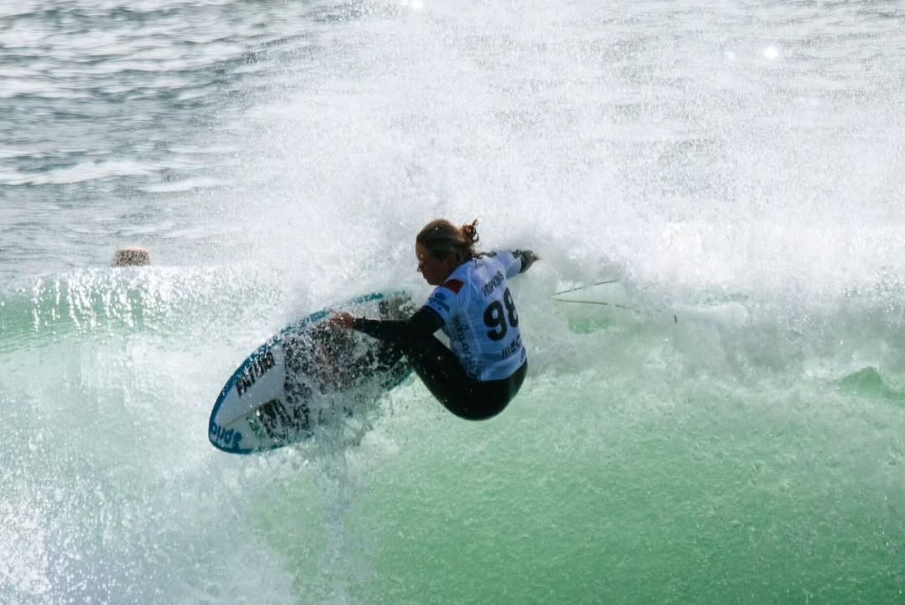 Surf: Yolanda Hopkins e Francisca Veselko na terceira ronda do Mundial ISA