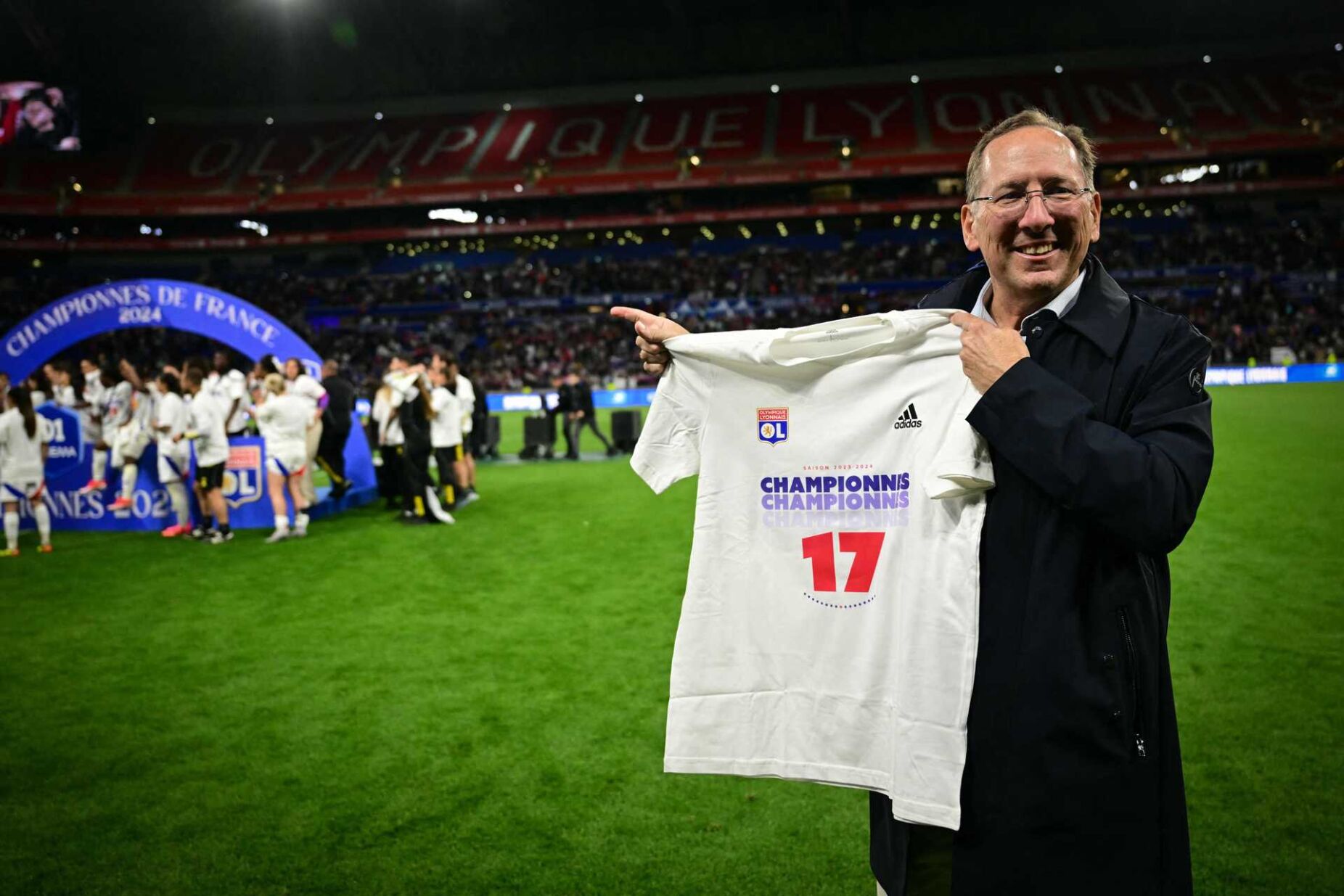 PSG responde às críticas de John Textor