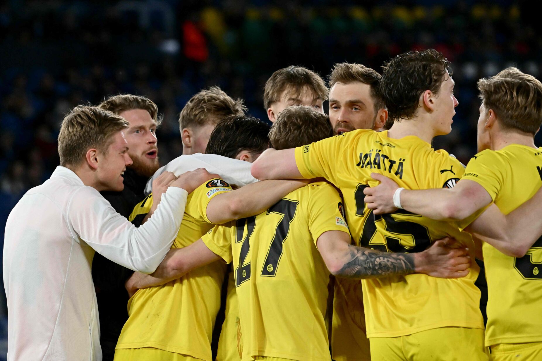Surpresa na Liga Europa: Bodo/Glimt elimina Lázio nos penáltis. Veja a festa no relvado