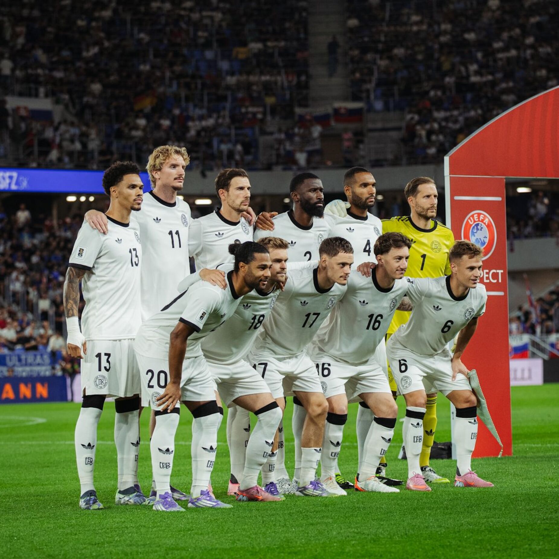 Mundial'2026: Eslováquia surpreende Alemanha, Turquia entra a ganhar