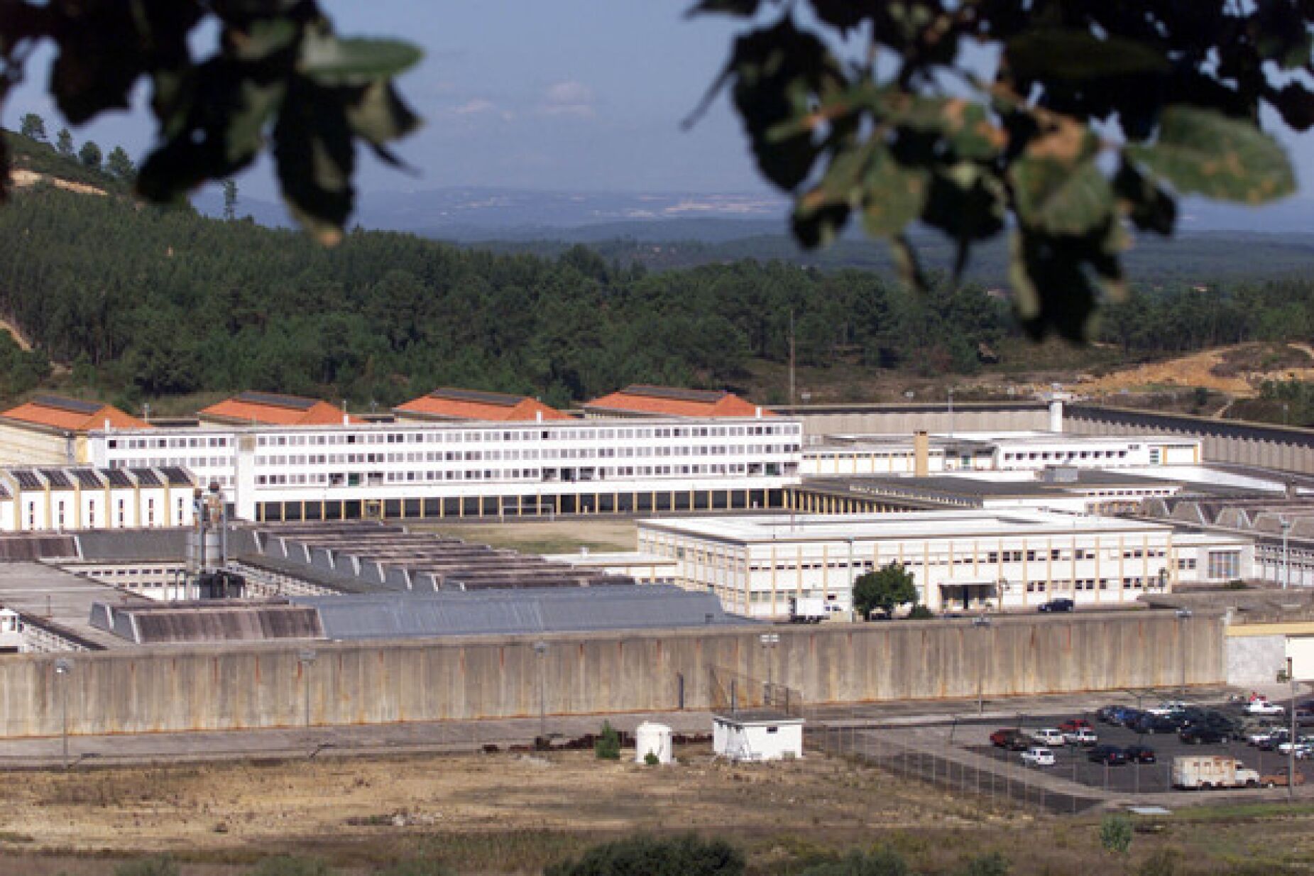 "A cadeia em Vale dos Judeus contava à altura com 33 elementos da guarda prisional”