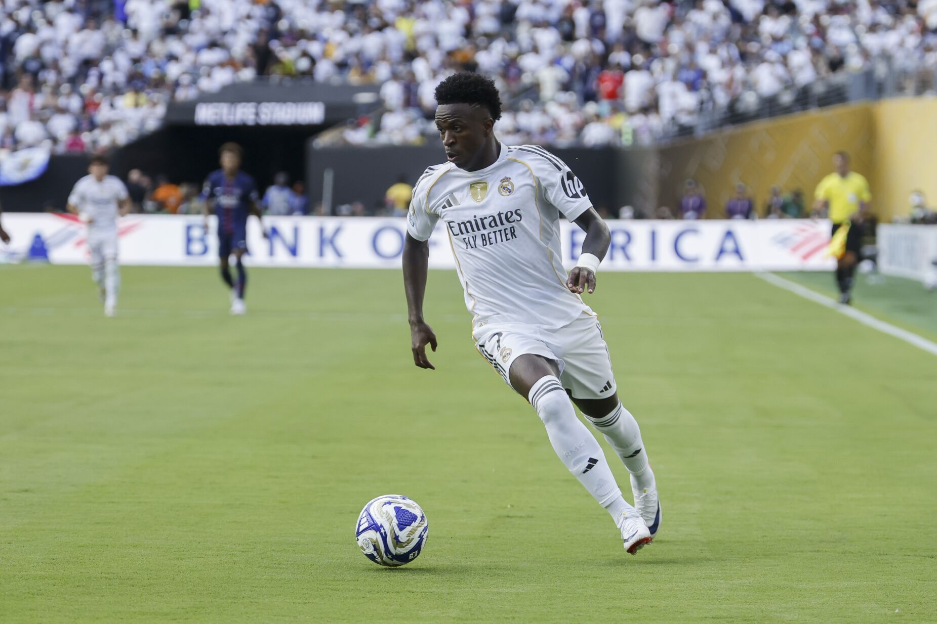 Vinícius Júnior arrasado em Espanha: "Está irreconhecível há meses"