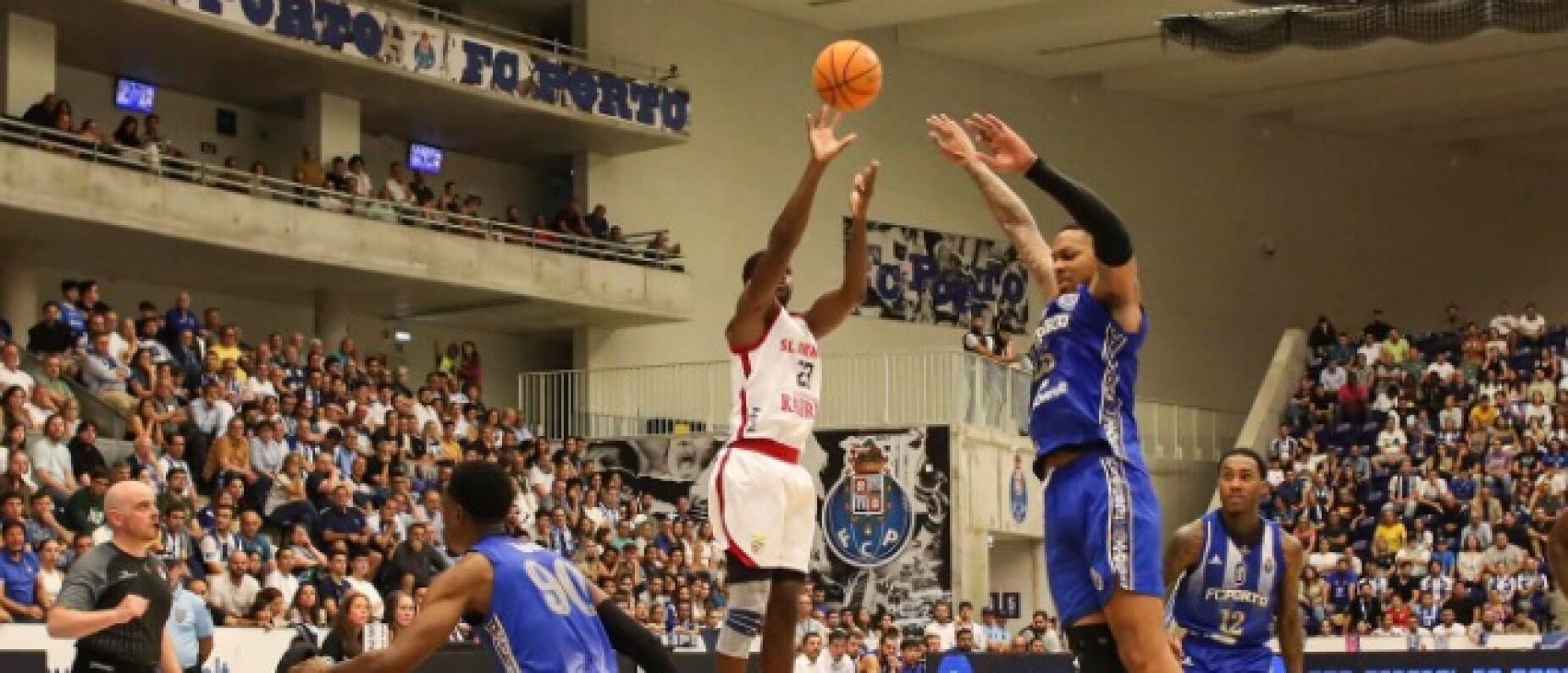 Nacional de basquetebol: Atlético Tarrafal (Santiago) com pleno de vitória  em três jogos - Balai