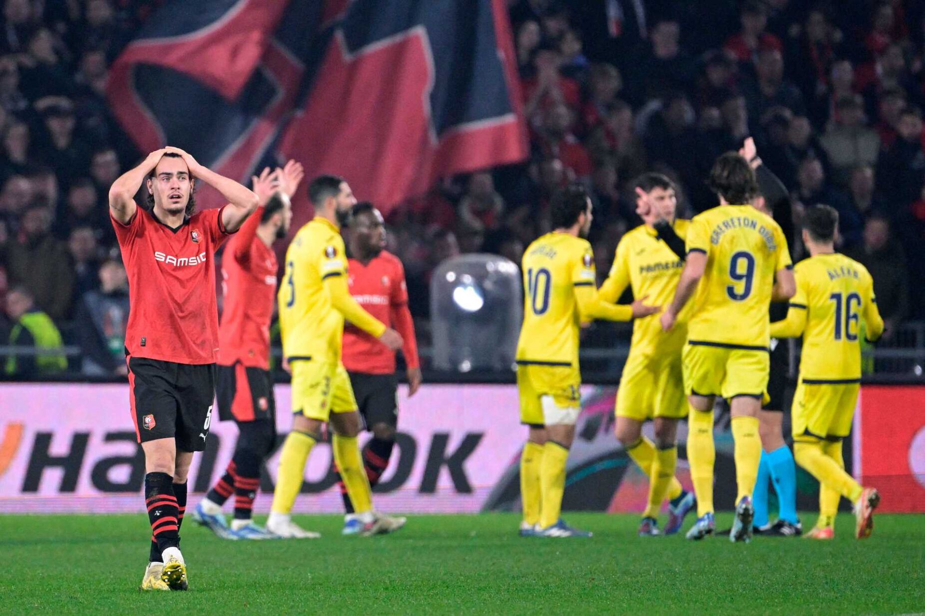 Basquetebol Benfica quer explicações por não ter acesso direto à fase  grupos da Champions