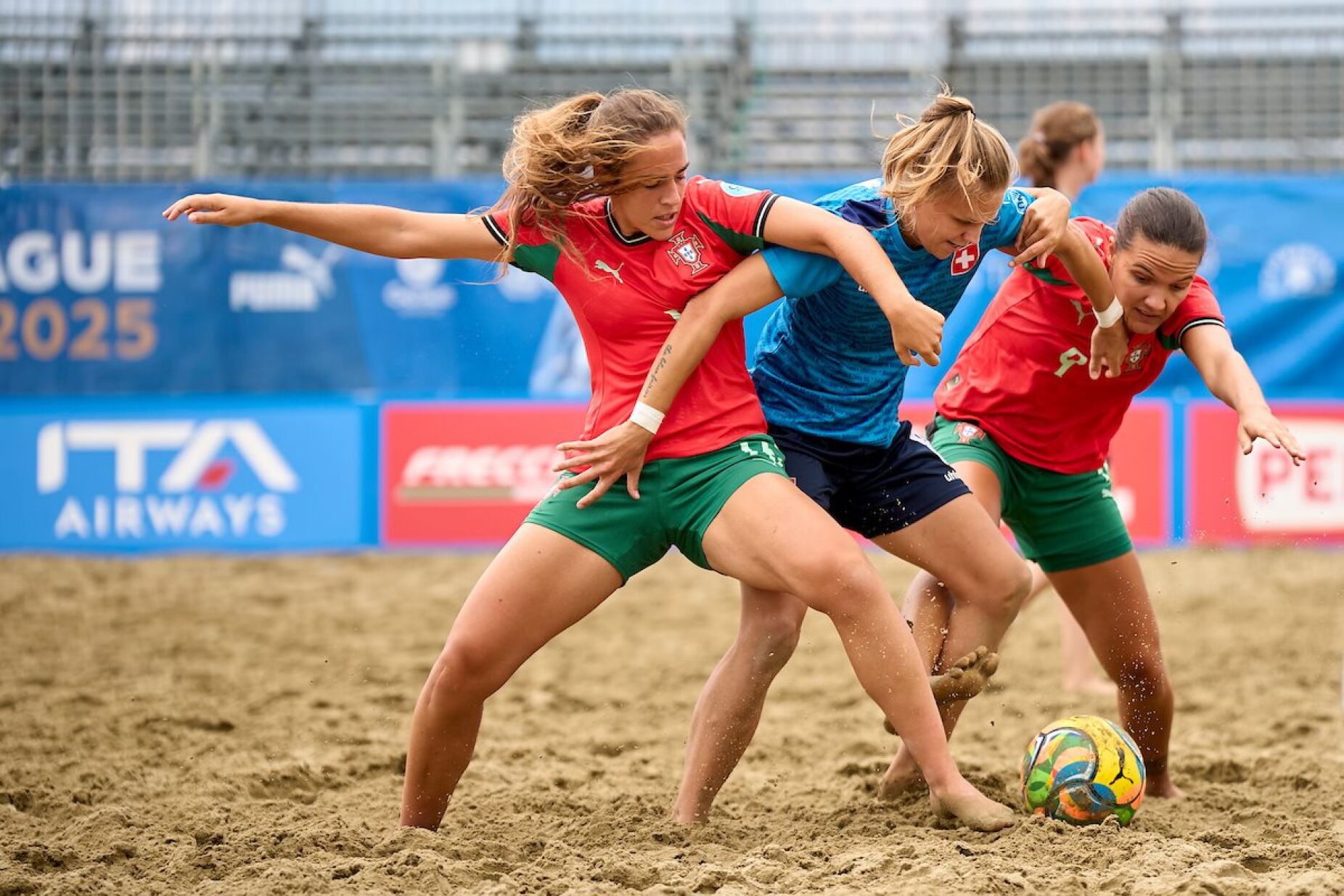 Portugal vence Suíça nos penáltis no arranque da Superfinal feminina da Liga Europeia