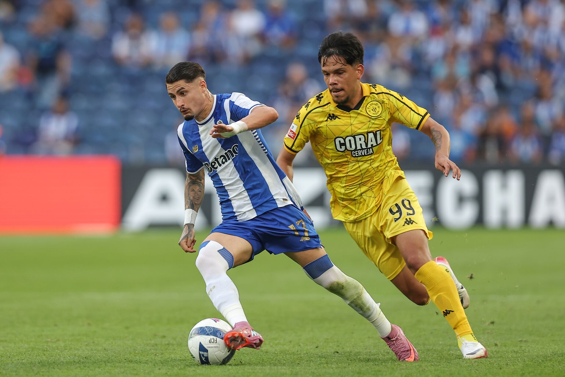 FC Porto um a um com o Nacional | Borja Sainz disfarça perdidas de Pepê