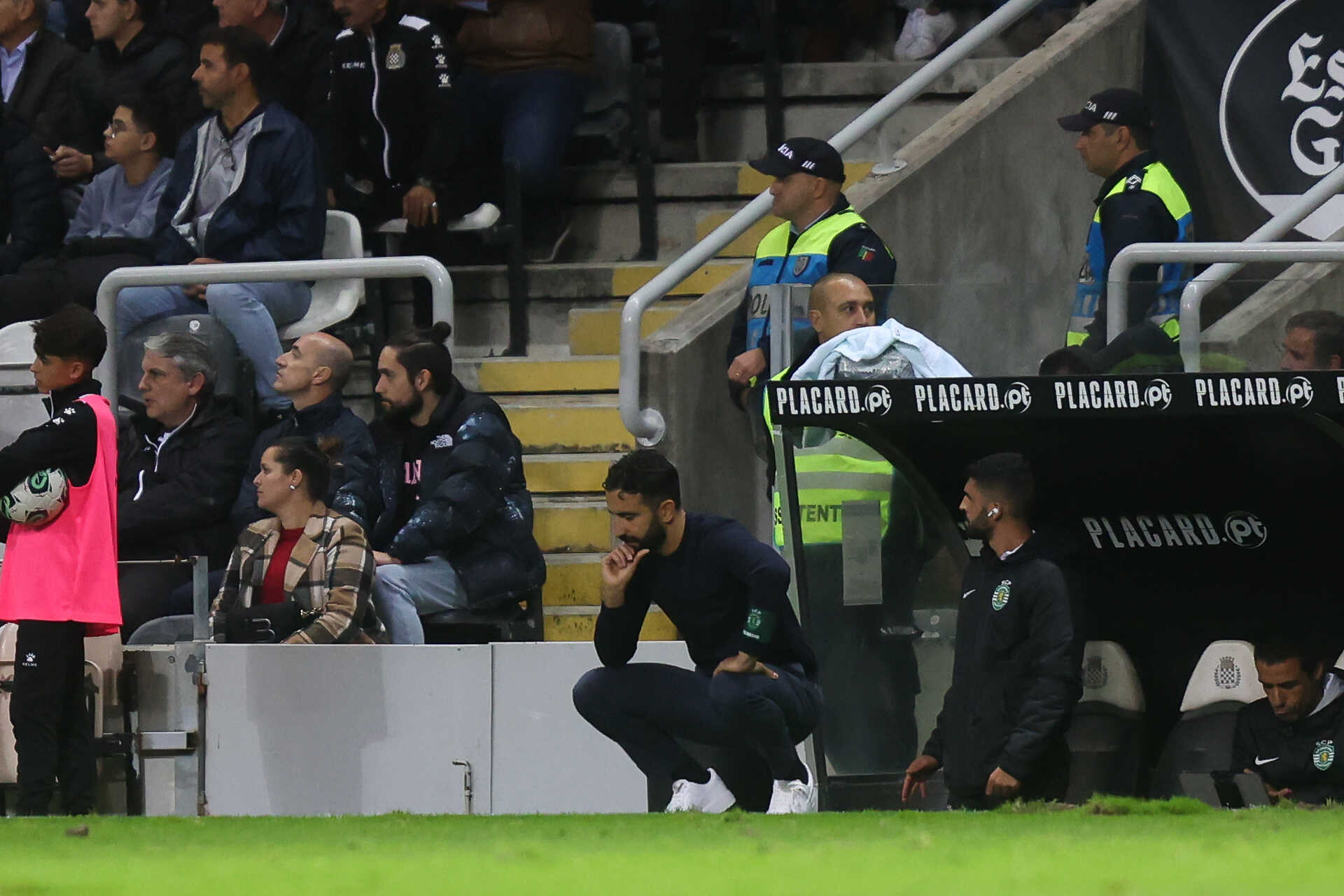 Que me interessa Benfica, Porto ou Sporting mais forte? Eu quero que tudo  se decida no último jogo″