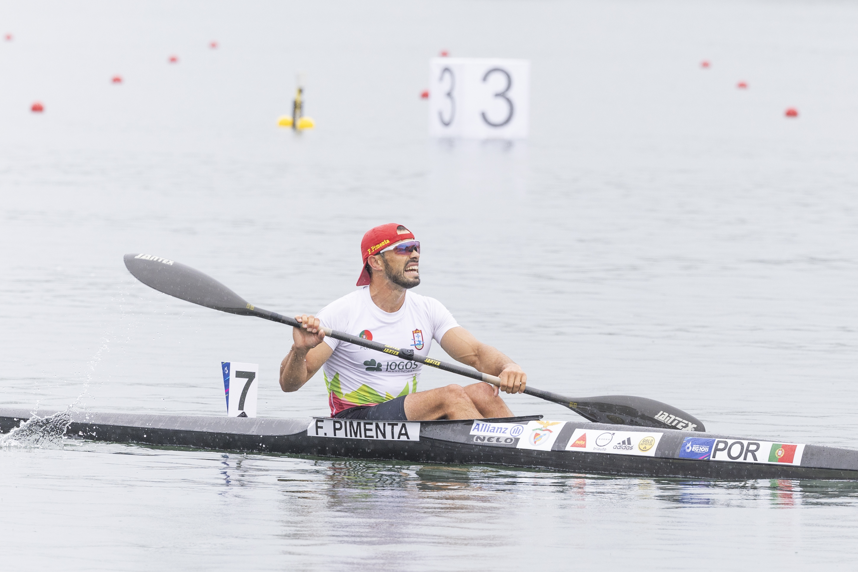 Fernando Pimenta sagra-se campeão do mundo em maratonas