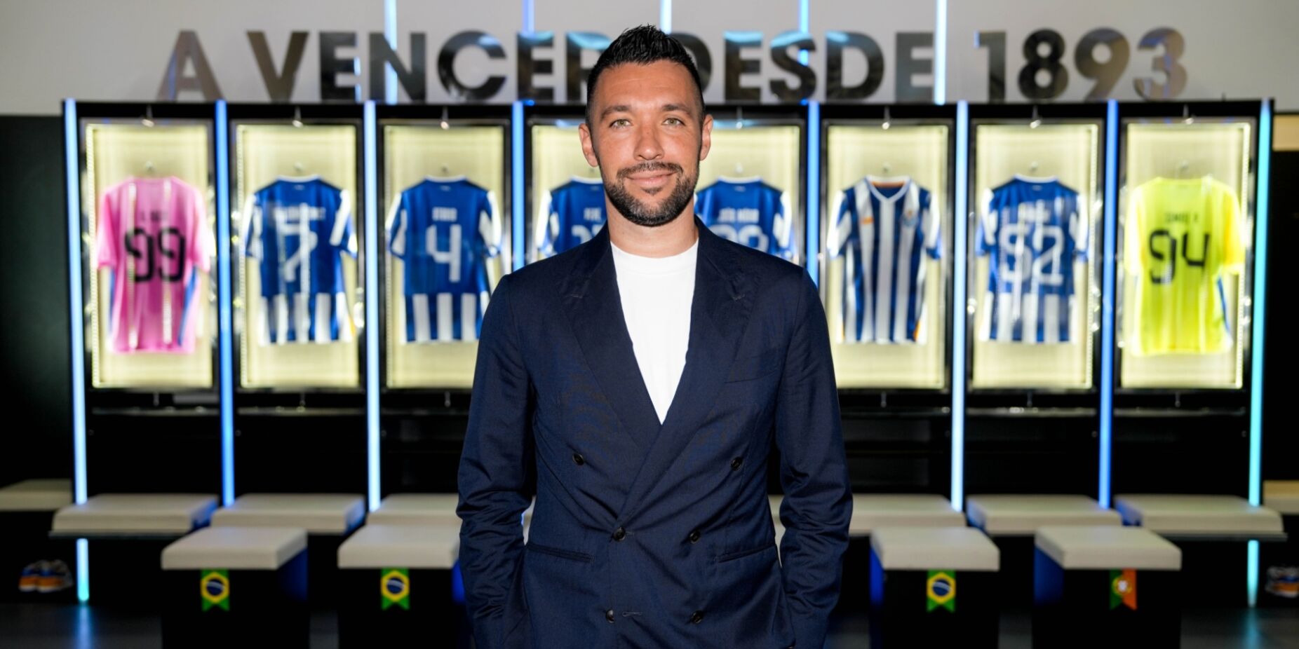 Oficial: Francesco Farioli é o novo treinador do FC Porto