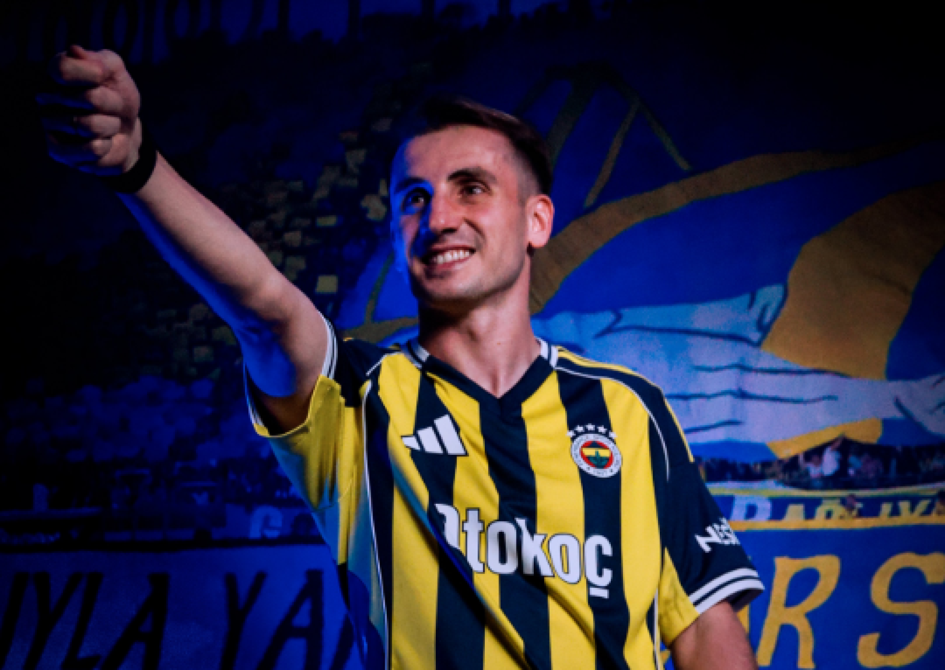 Presidente do Fenerbahçe recorda: "Graças à insistência do Akturkoglu..."