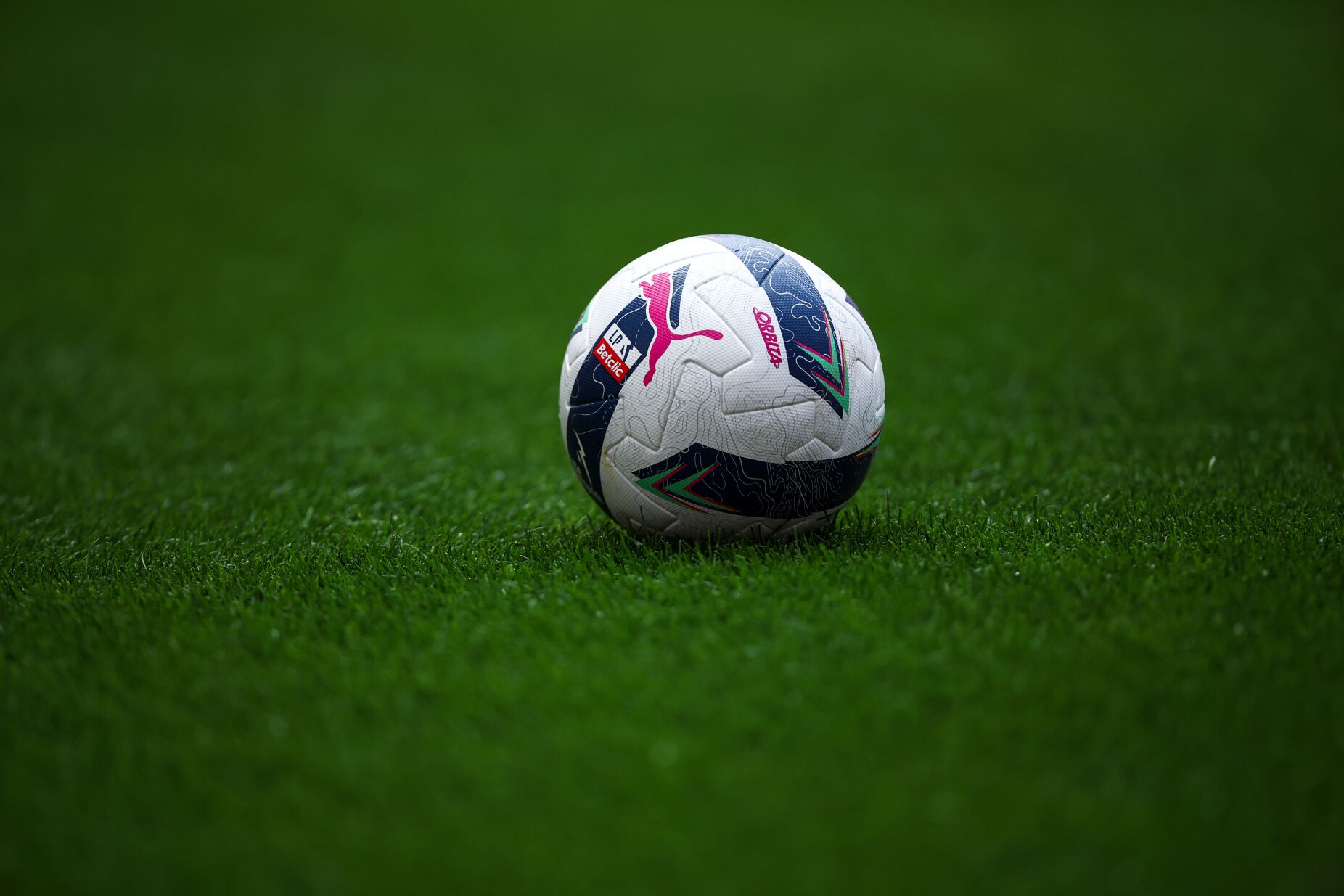 FC Porto-Benfica e Benfica-Sporting já têm data: confira os horários até à 13ª jornada da I Liga