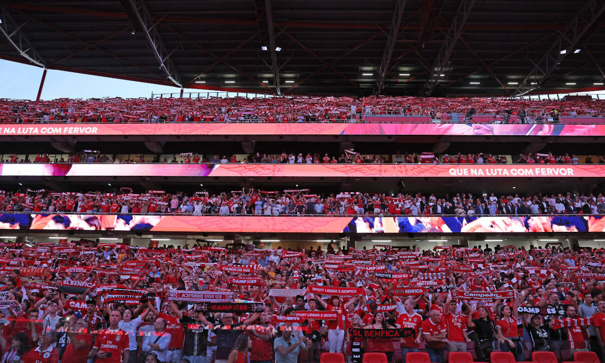 Benfica-Sporting é hoje: detenções antes do dérbi na Luz