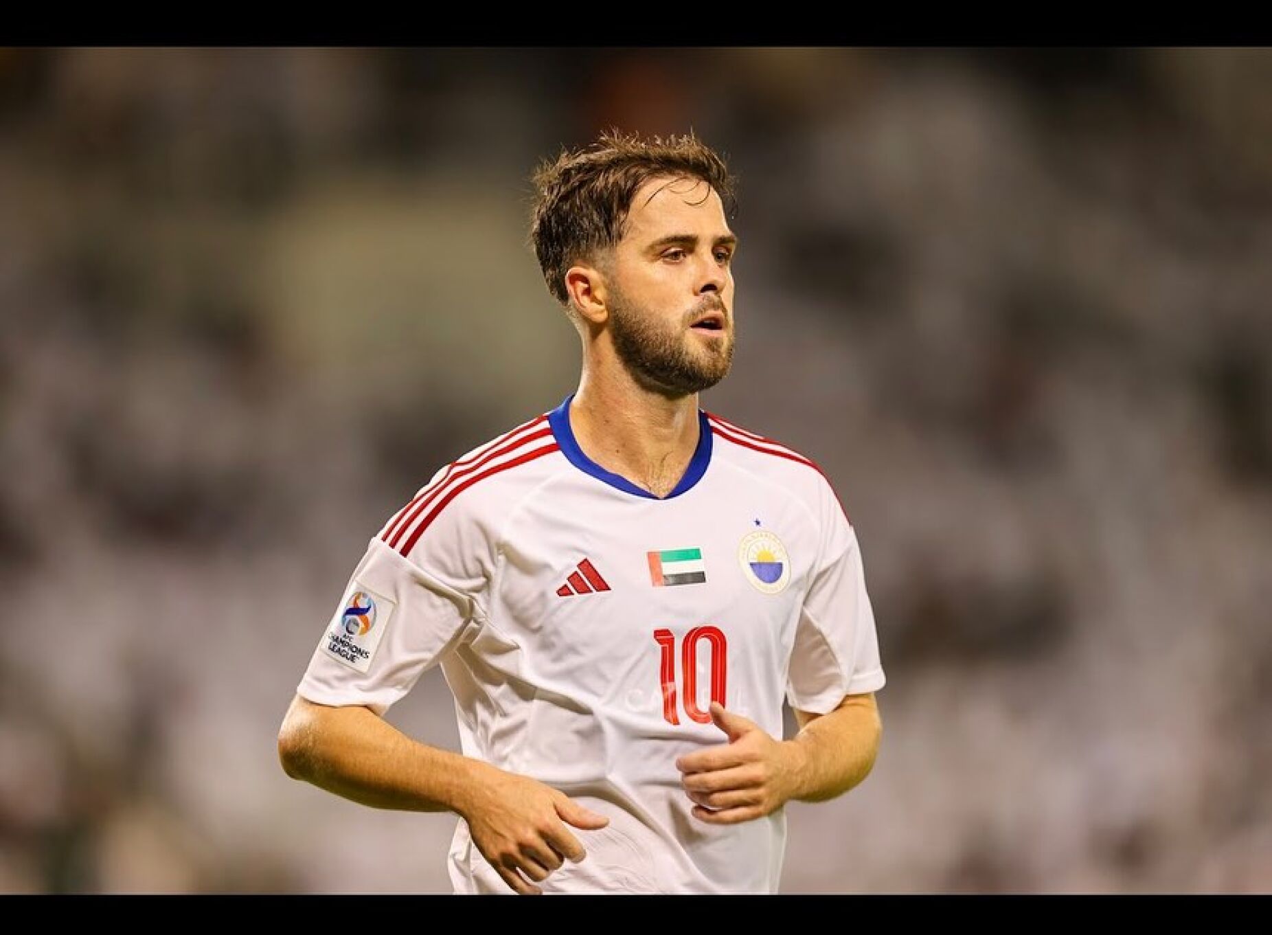 Depois de Marega, Pjanic também deixa o Al Sharjah, rumo à Arábia Saudita