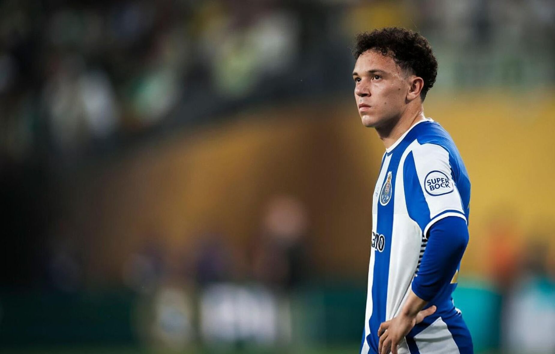 Pepê treinou sem limitações e Farioli chamou Pedro Lima