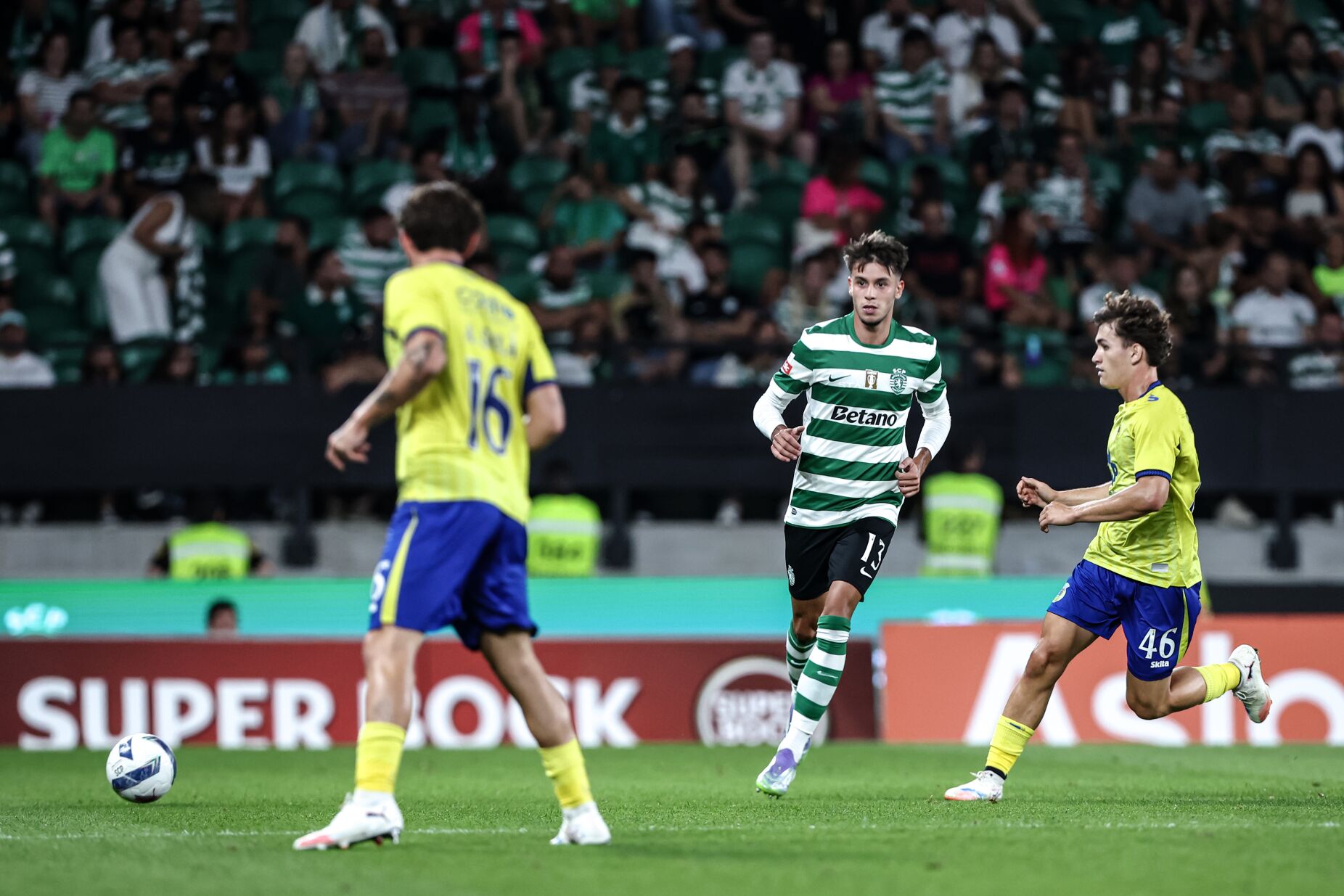"Vagiannidis precisa de algum tempo, mas também foi grande aquisição"