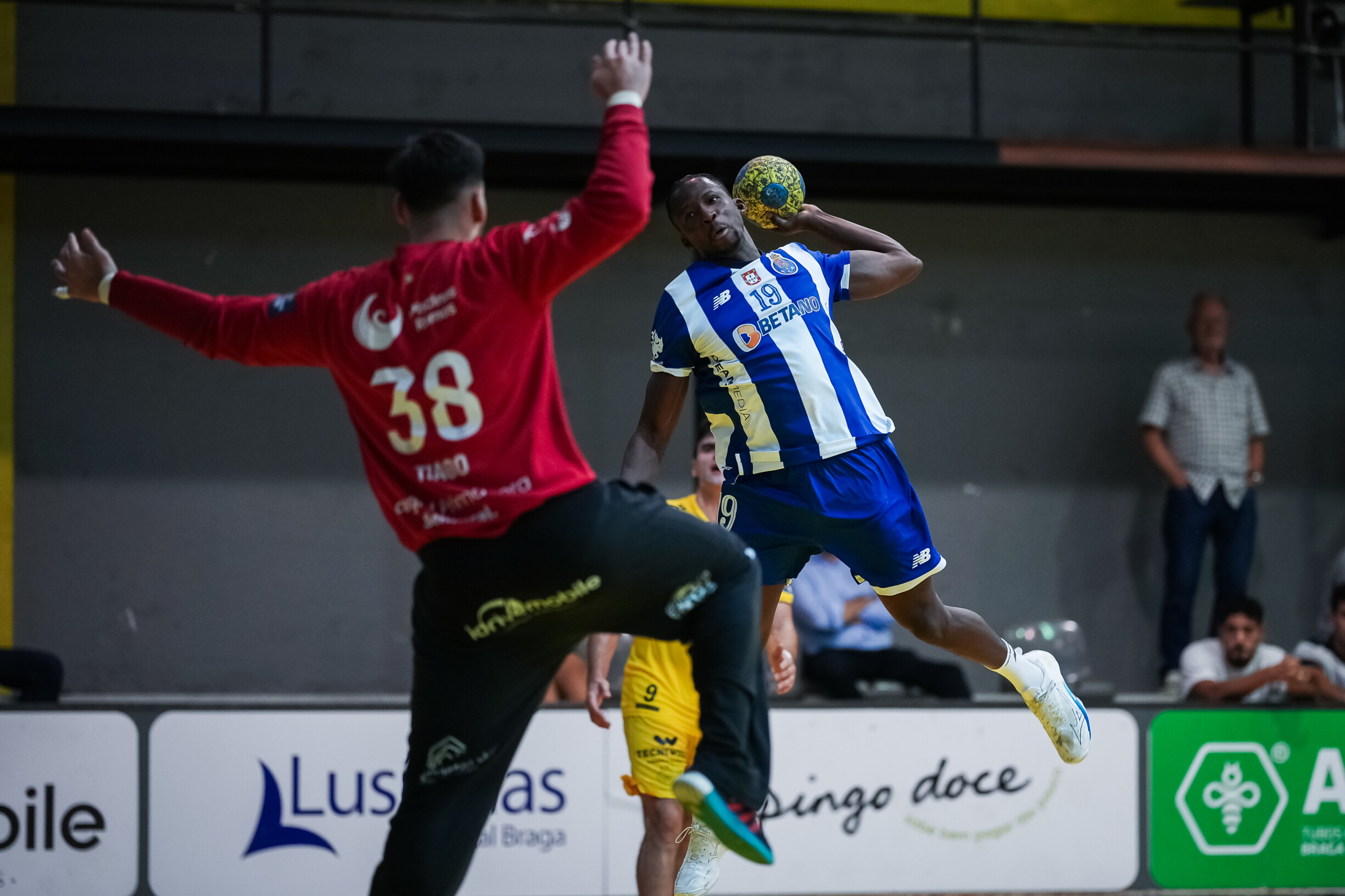 Andebol: resultados da jornada 10 do campeonato e classificação