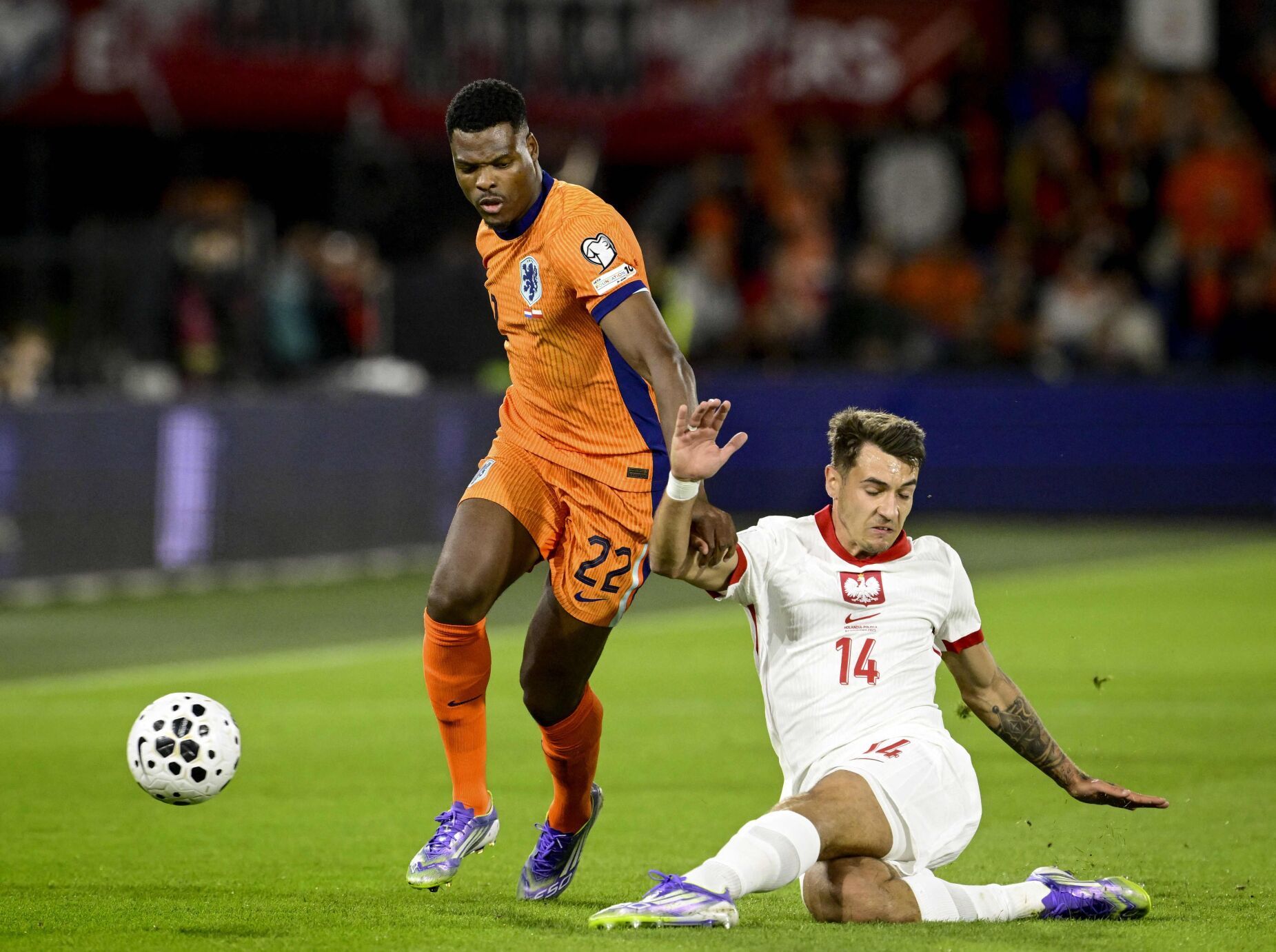 Kiwior e Bednarek titulares no empate da Polónia nos Países Baixos