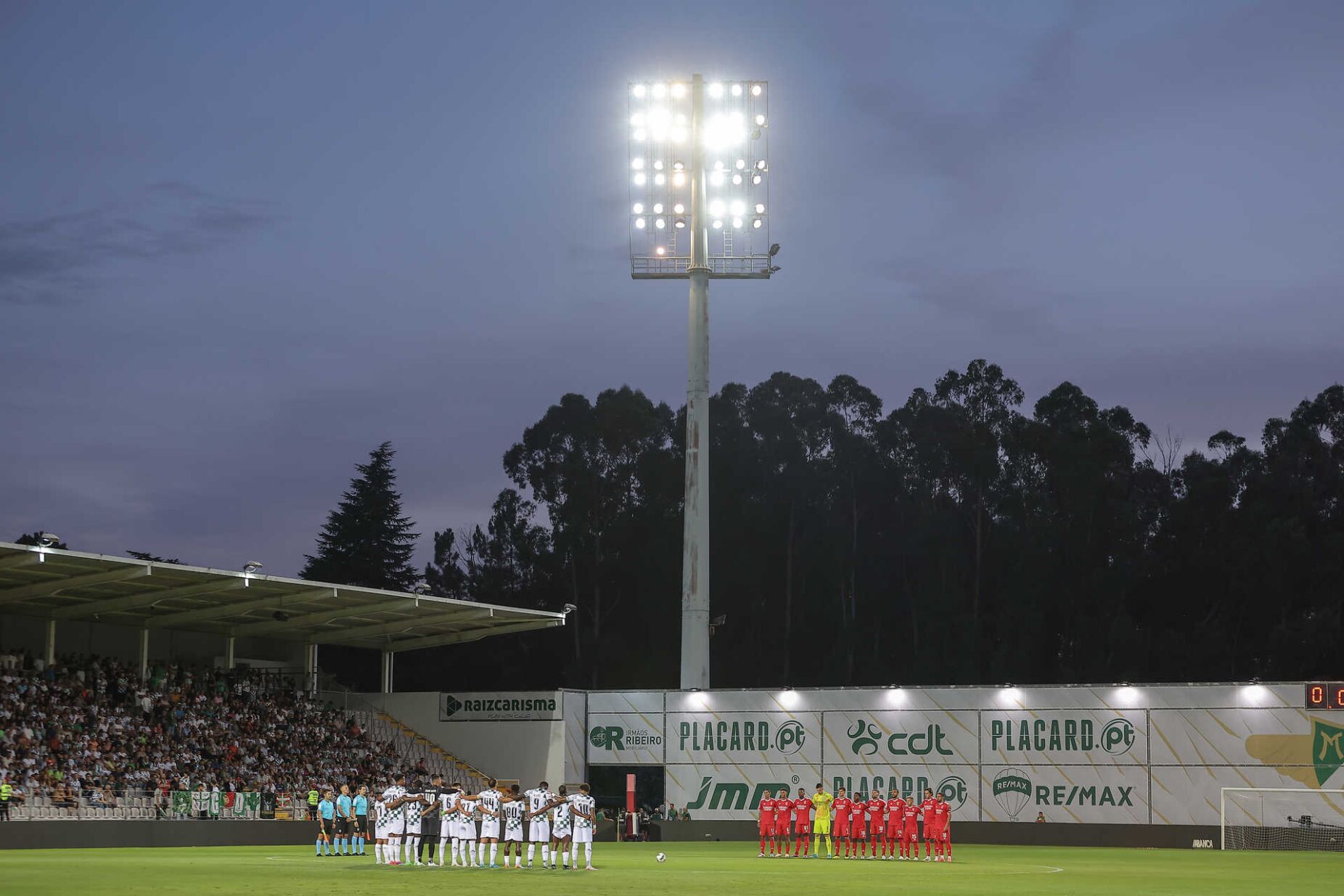 Futebol em sinal aberto de regresso a Portugal: TVI e Moreirense assinam acordo