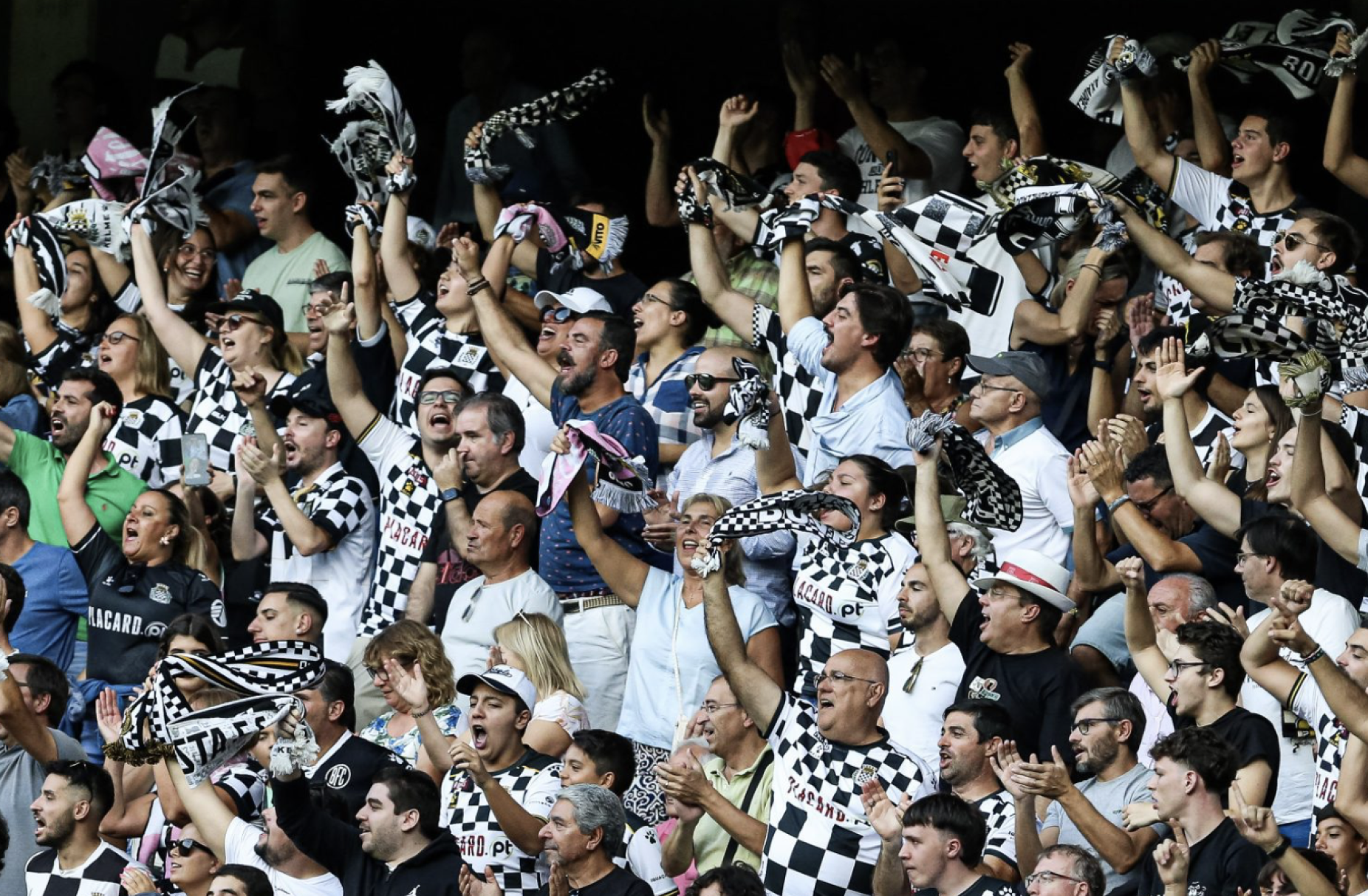 Boavista anuncia bilhetes gratuitos para a decisiva receção ao Vizela