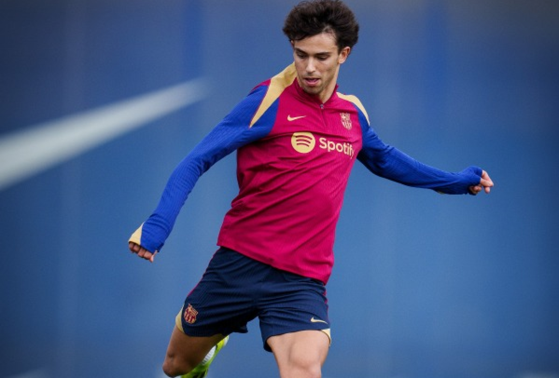 João Félix lesiona-se no tornozelo e vai desfalcar o Barcelona