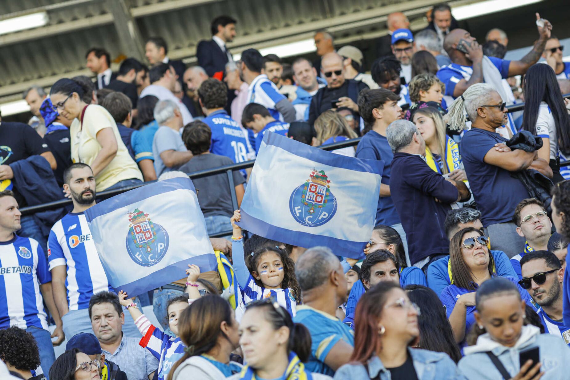 Eleições explicam aumento das receitas, revela relatório e contas do FC Porto