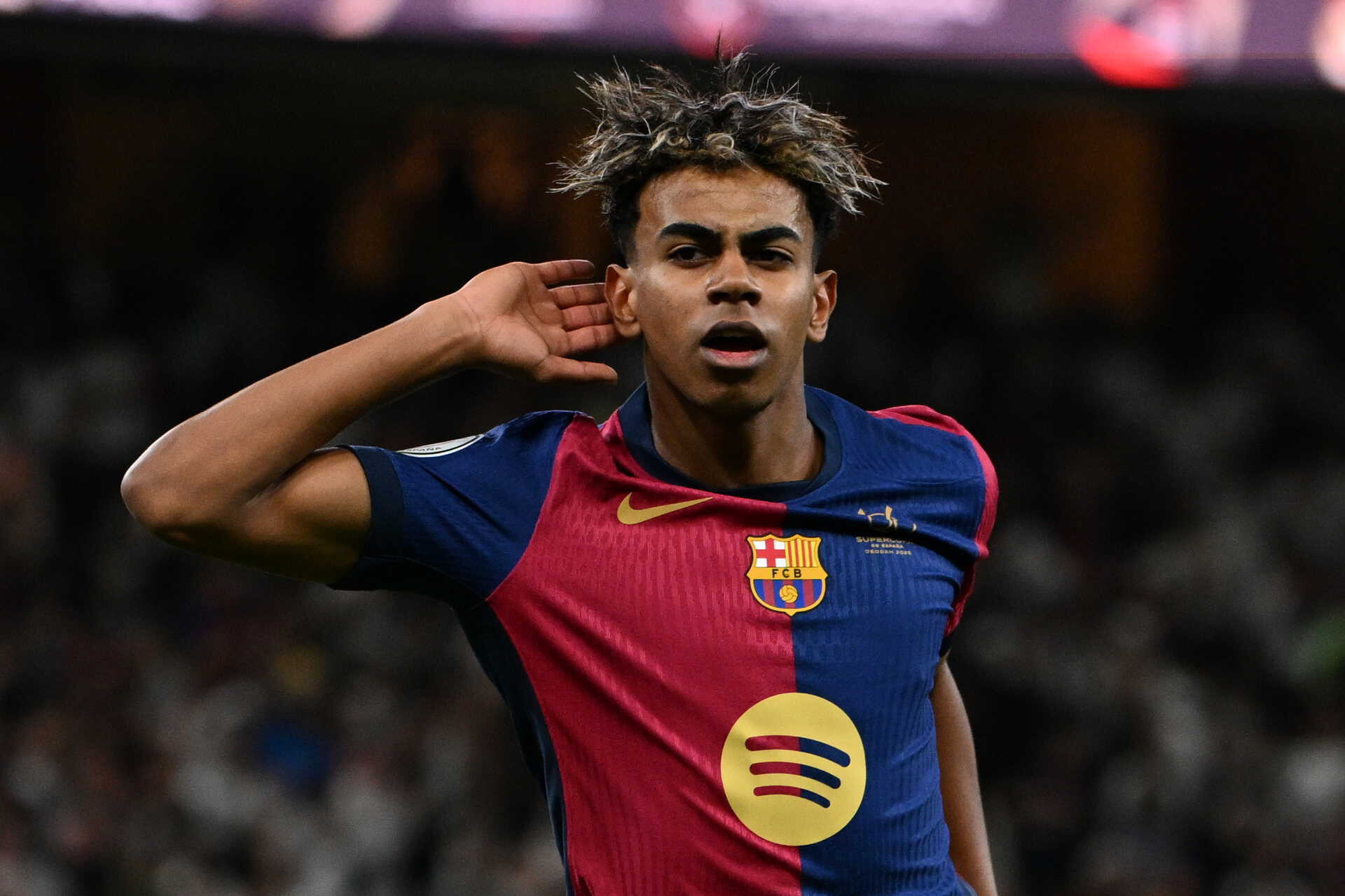 Lamine Yamal descarta saída do Barcelona para o Real Madrid: "Impossível"