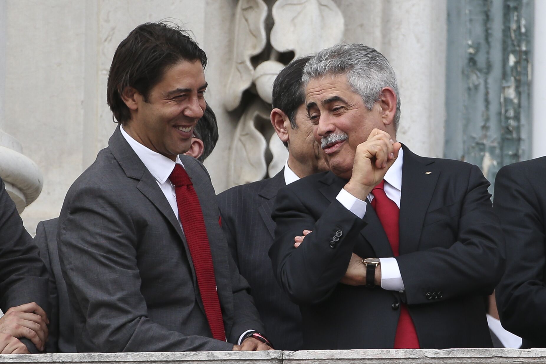 Eleições do Benfica: candidatos divergem sobre voto eletrónico
