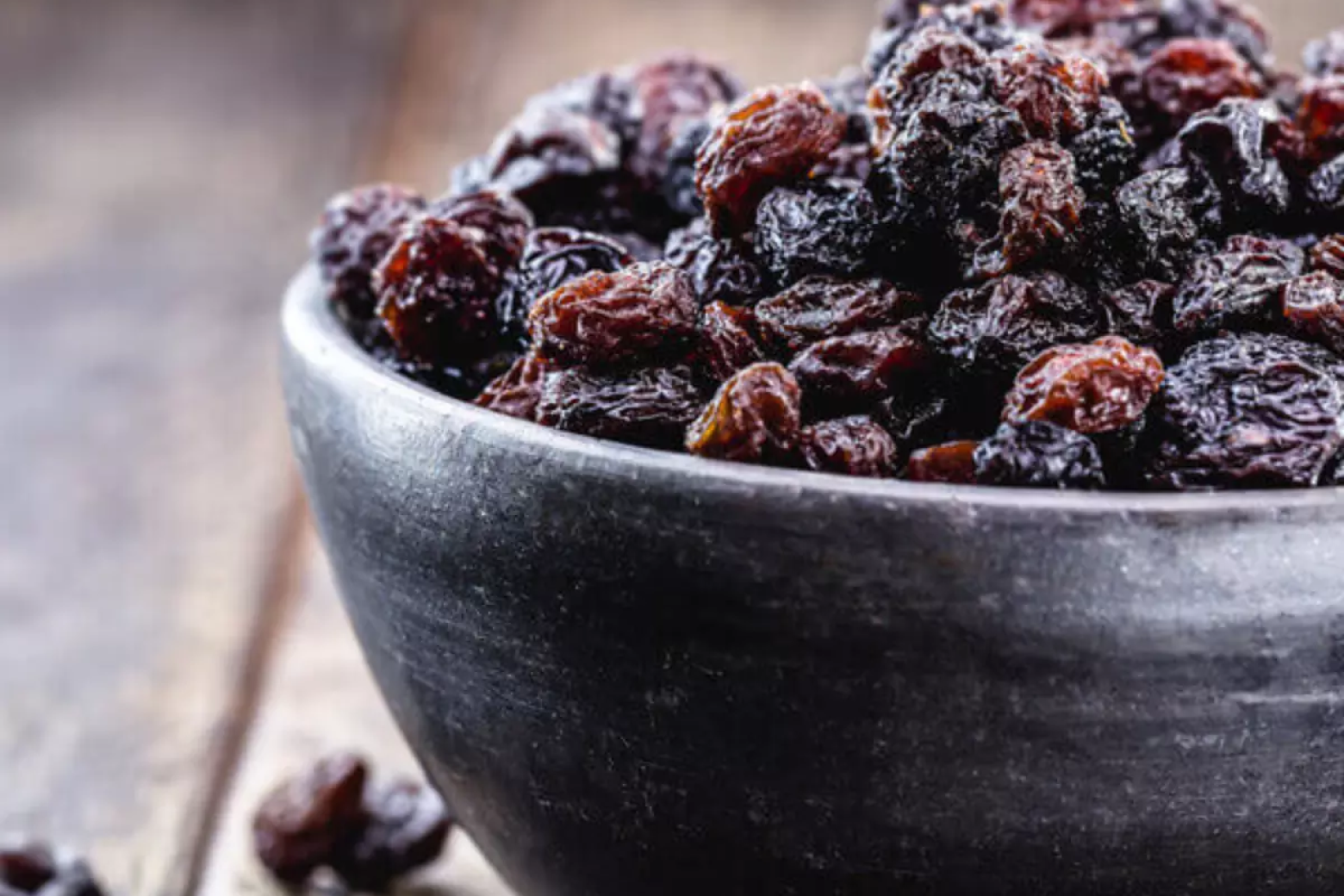 Uvas da sorte que viraram passas: o segredo da tradi&ccedil;&atilde;o de Ano Novo em Portugal