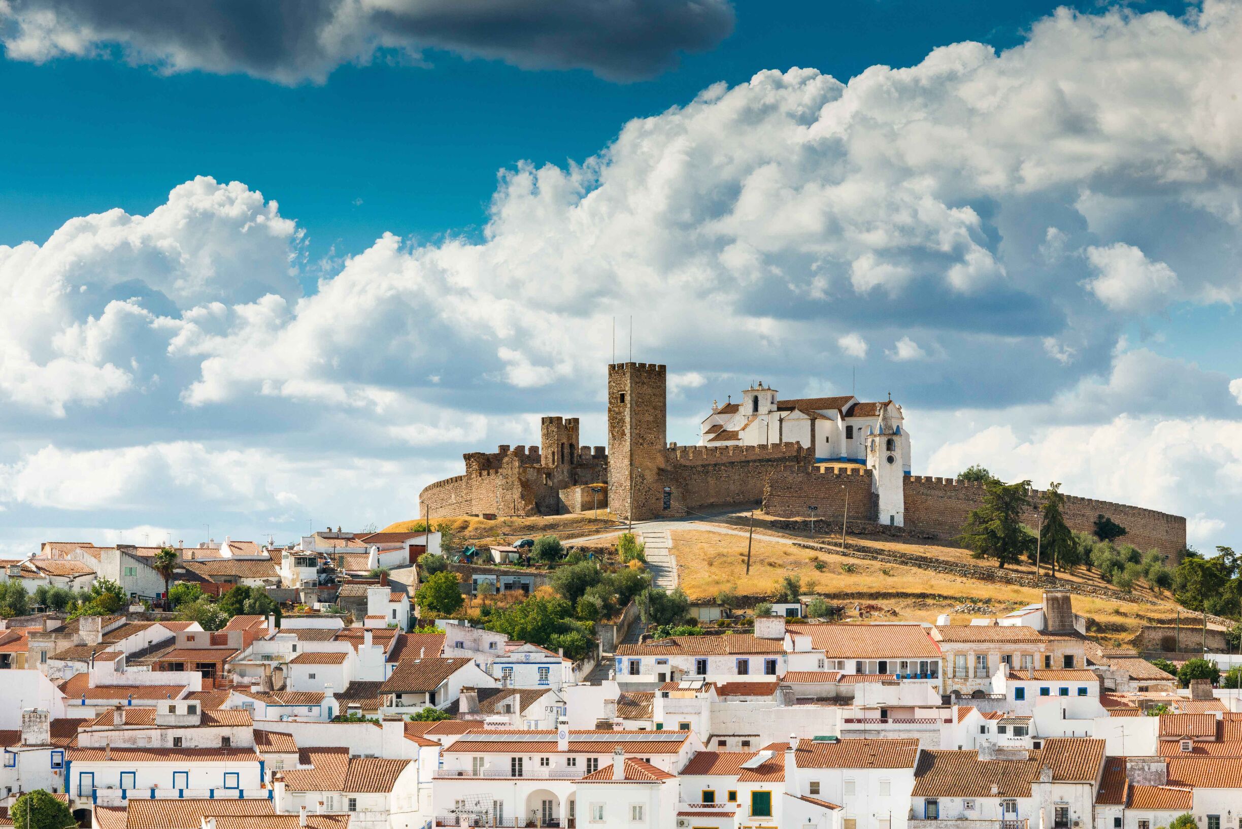Castelos a explorar em Portugal