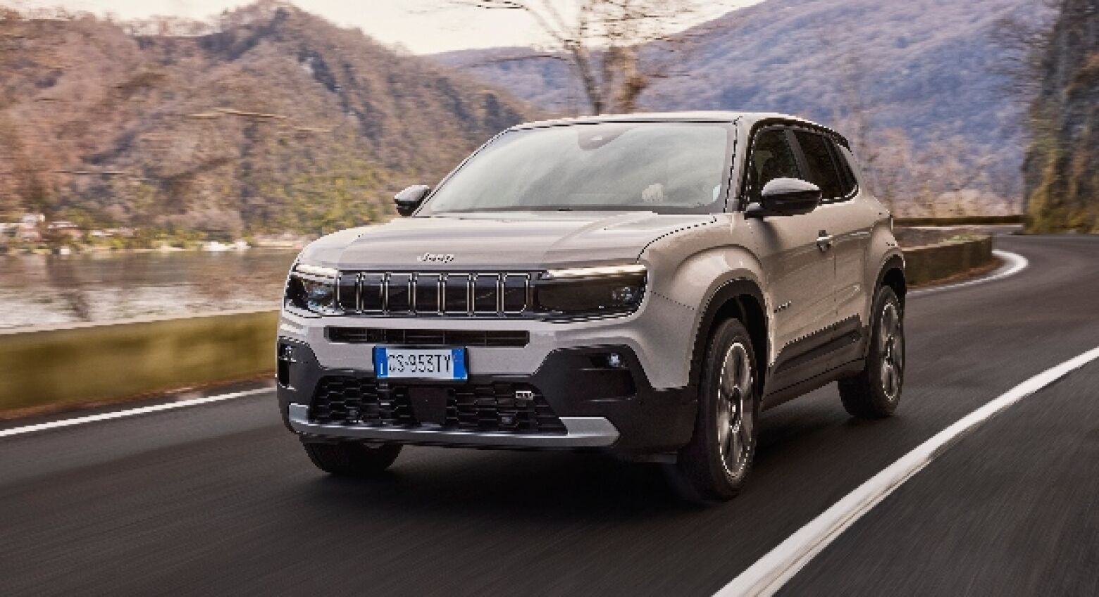 Com versões e preços. Jeep Avenger ganha versão híbrida